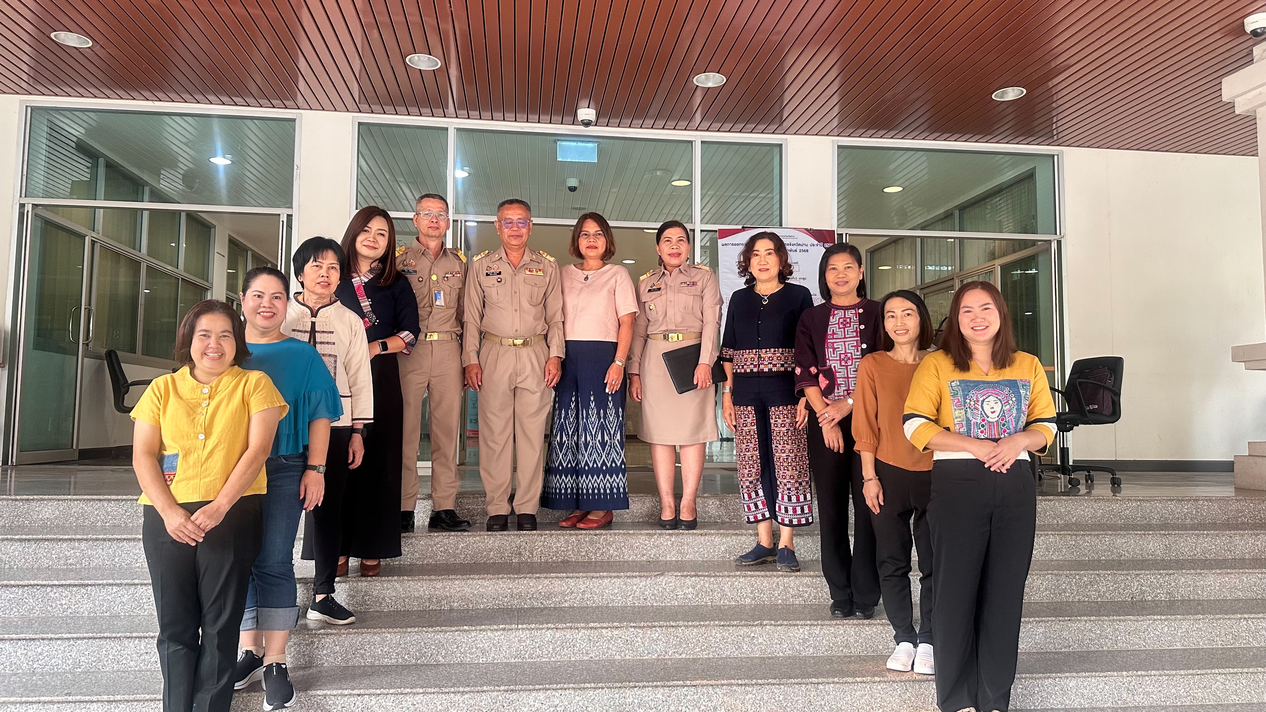 #น่านไม่เนิบ #NAN3FAST พช.น่าน ต้อนรับ นายชัยณรงค์ รักษารัตน์ เข้ารับตำแหน่งพัฒนาการจังหวัดน่าน พร้อมเข้าพบผู้บริหารจังหวัดเพื่อรายงานตัว