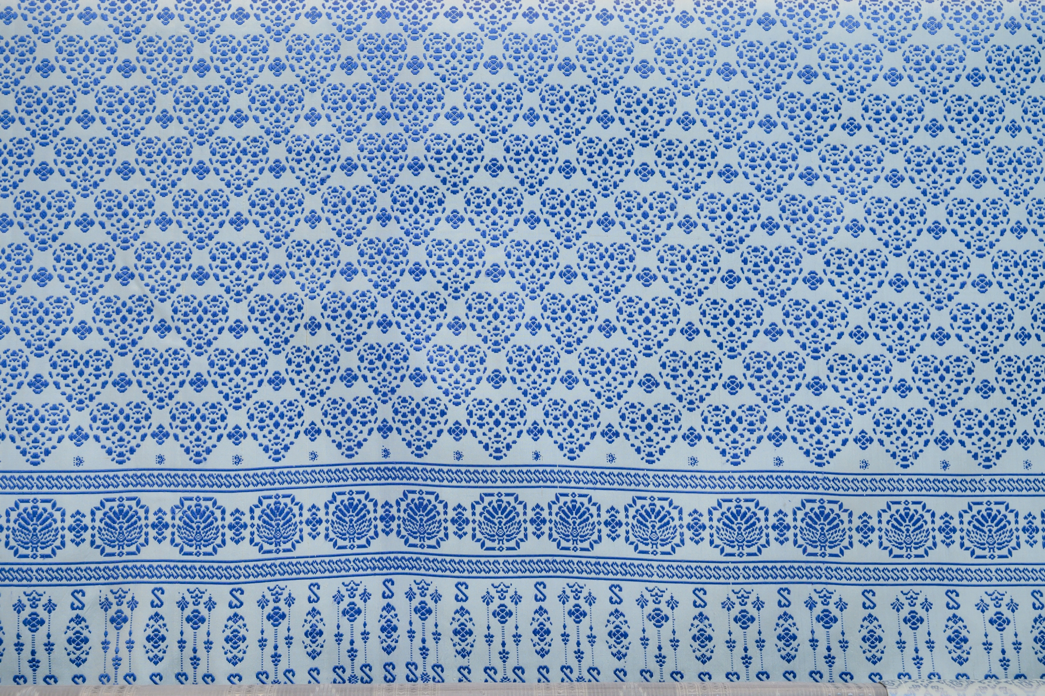 #น่านไม่เนิบ #NAN3FAST จังหวัดน่าน ร่วมพิธีมอบลายผ้าพระราชทาน “ผ้าลายสิริราชพัสตราภรณ์” สืบสานภูมิปัญญาท้องถิ่นสู่สากล