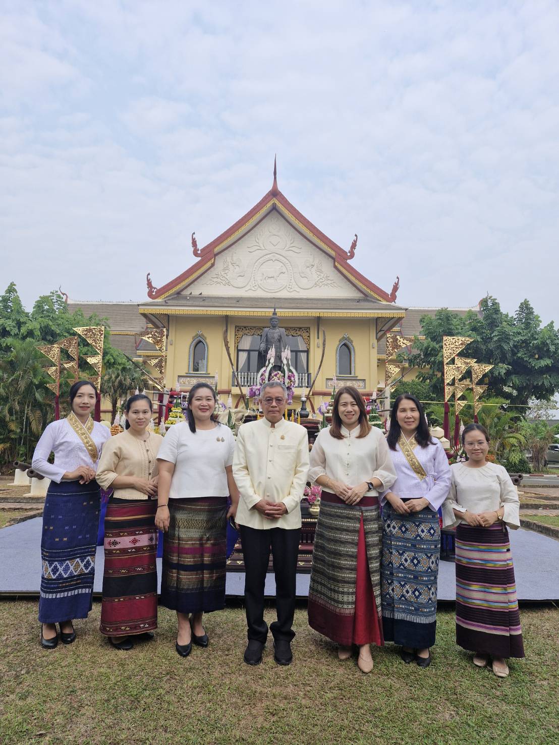 #น่านไม่เนิบ#NAN3FAST พัฒนาชุมชนน่าน ร่วมพิธีบวงสรวง เจริญพุทธมนต์ น้อมรำลึกพระมหากรุณาธิคุณเจ้าผู้ครองนครน่าน