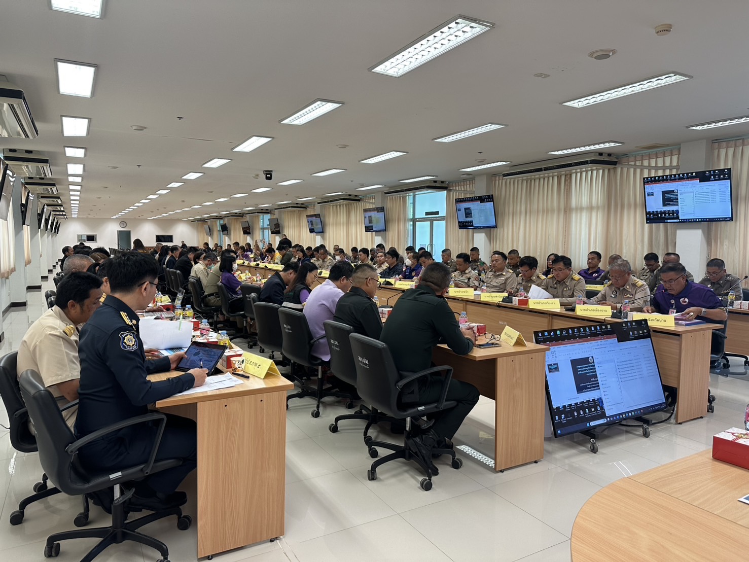 #น่านไม่เนิบ #NAN3FAST พช.น่าน ร่วมประชุมคณะอนุกรรมการร่วมแก้ไขปัญหายาเสพติดเพื่อทำให้ประชาชนมีความสุขจังหวัดน่าน และการประชุมคณะกรรมการศูนย์อำนวยการป้องกันและปราบปรามยาเสพติดจังหวัดน่าน ประจำเดือนเมษายน 2568