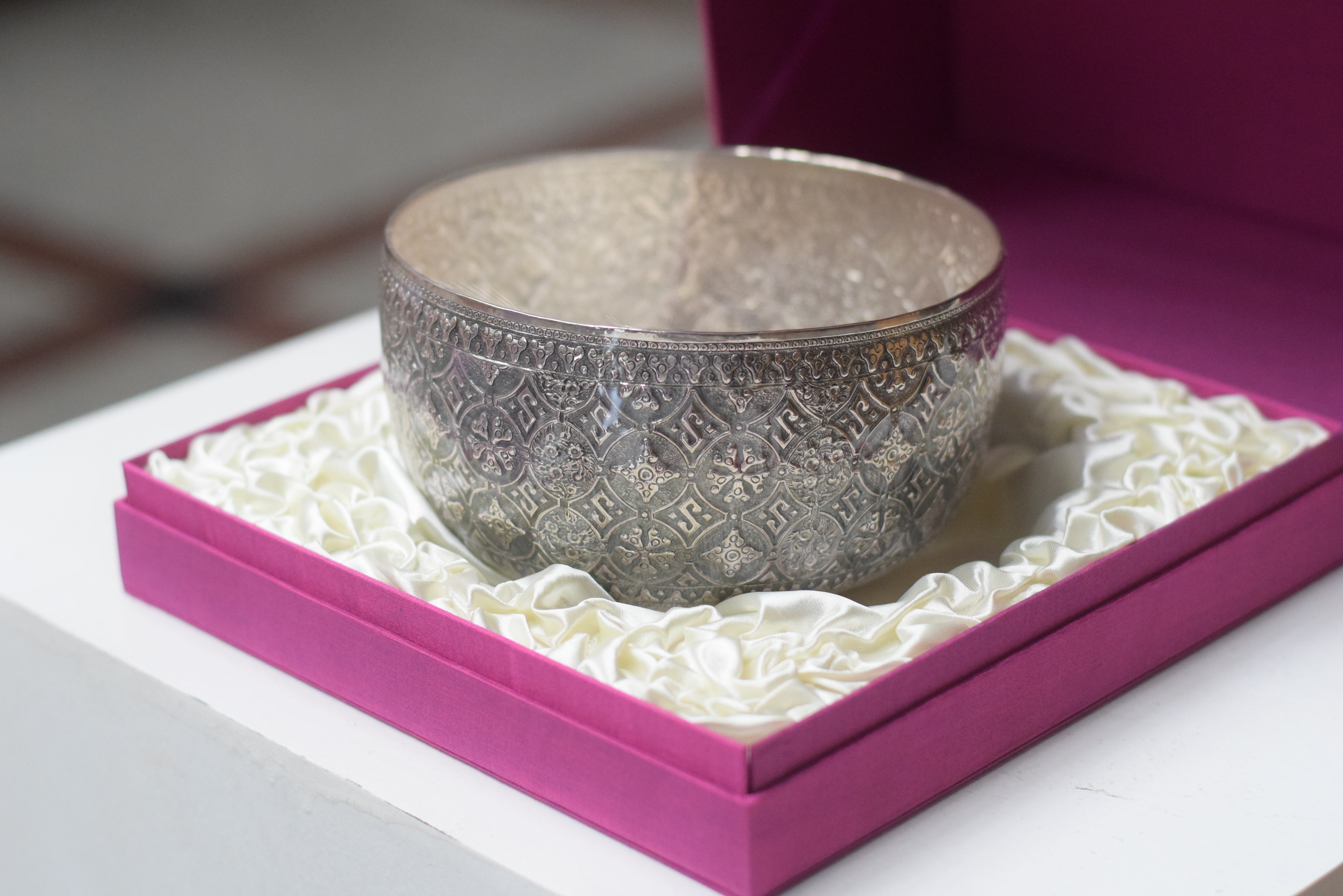 #น่านไม่เนิบ #NAN3FAST จังหวัดน่าน จัดพิธีมอบแบบลายผ้าพระราชทาน “ผ้าลายสิริราชพัสตราภรณ์” สืบสานและส่งเสริมภูมิปัญญาผ้าไทย ยกระดับหัตถศิลป์ไทยสู่มาตรฐานสากล ตามแนวพระดำริของสมเด็จพระเจ้าลูกเธอ เจ้าฟ้าสิริวัณณวรี นารีรัตนราชกัญญา