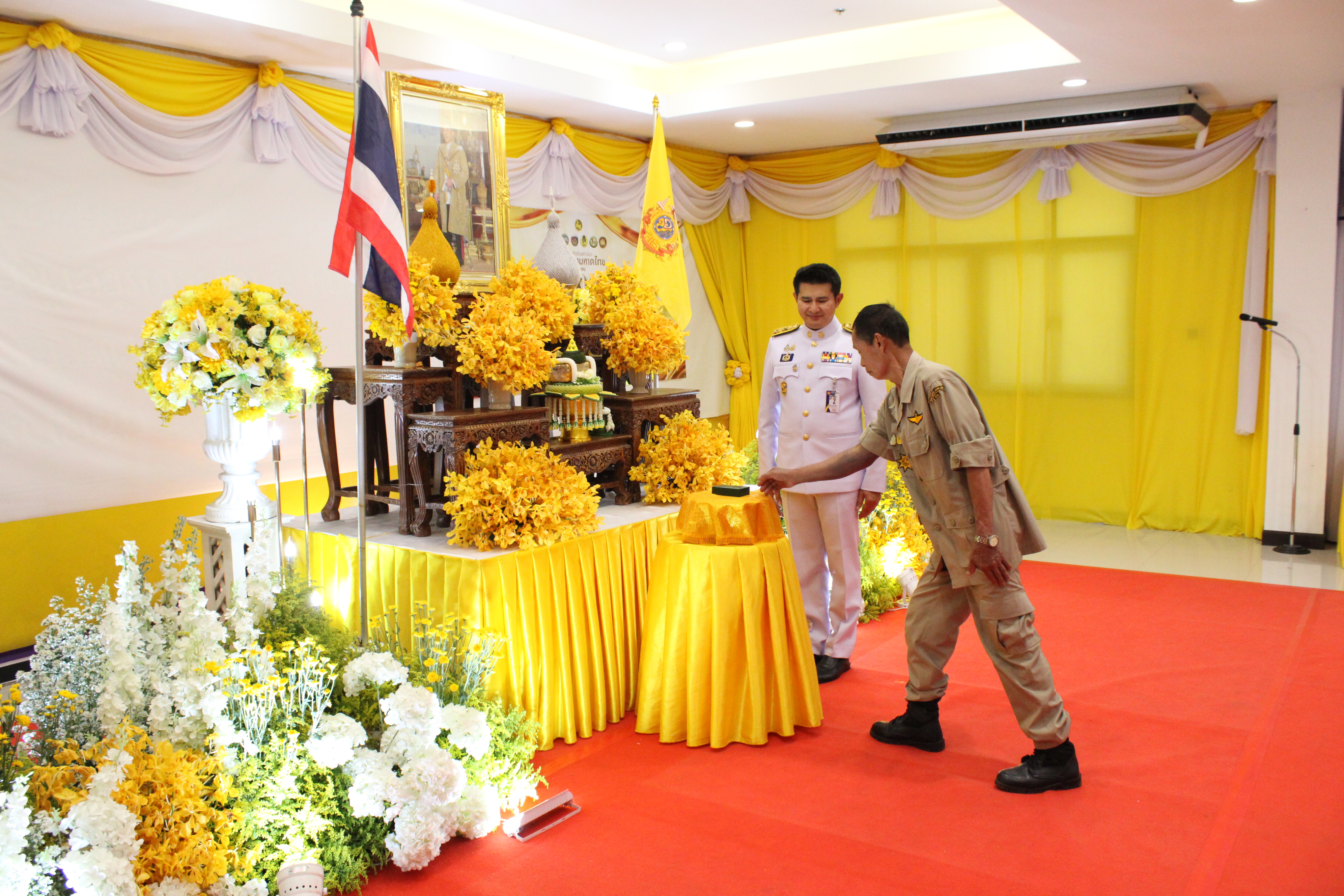 #น่านไม่เนิบ#NAN3FAST พช.น่าน ร่วมพิธีรับพระราชทานเครื่องราชอิสริยาภรณ์ เบื้องหน้าพระบรมฉายาลักษณ์พระบาทสมเด็จพระเจ้าอยู่หัว