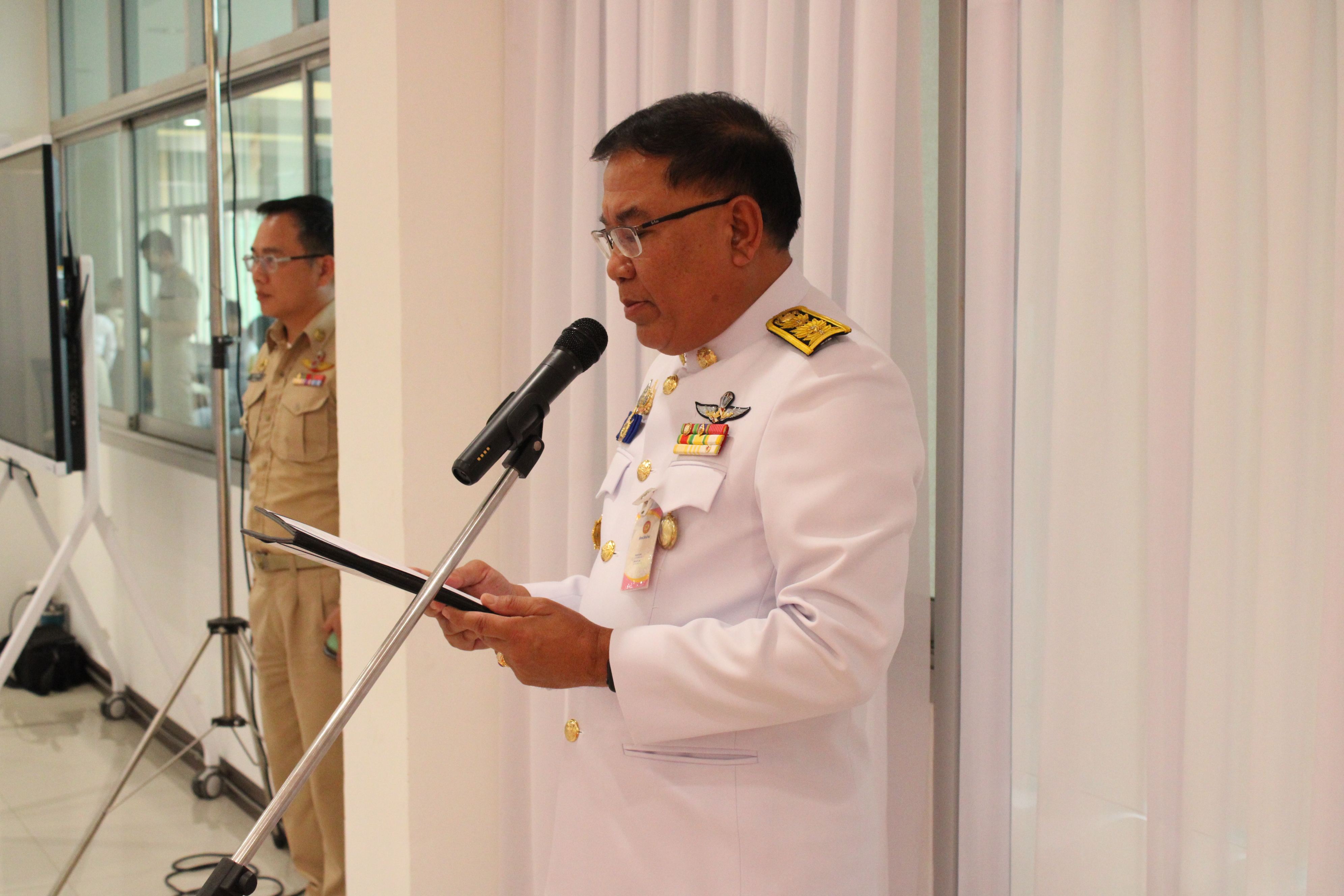 #น่านไม่เนิบ#NAN3FAST พช.น่าน ร่วมพิธีมอบเครื่องหมาย “รักษาดินแดนยิ่งชีพ” แก่ข้าราชการระดับอำนวยการสูง