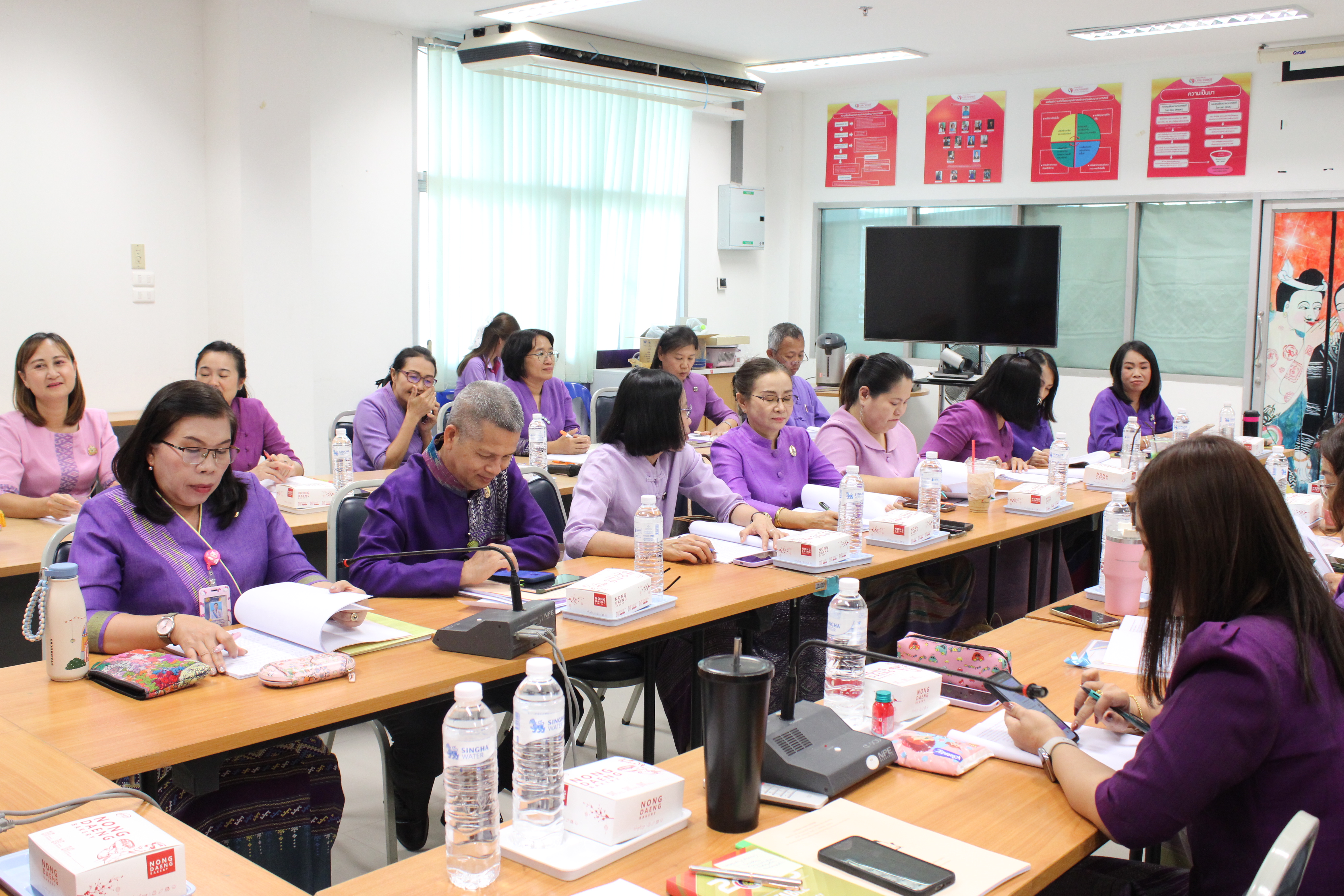#น่านไม่เนิบ#NAN3FAST พช.น่าน จัดประชุมพัฒนาการอำเภอและนักวิชาการจังหวัด ครั้งที่ 4/2568 พร้อมมอบประกาศเกียรติคุณเชิดชูผลงานเด่น