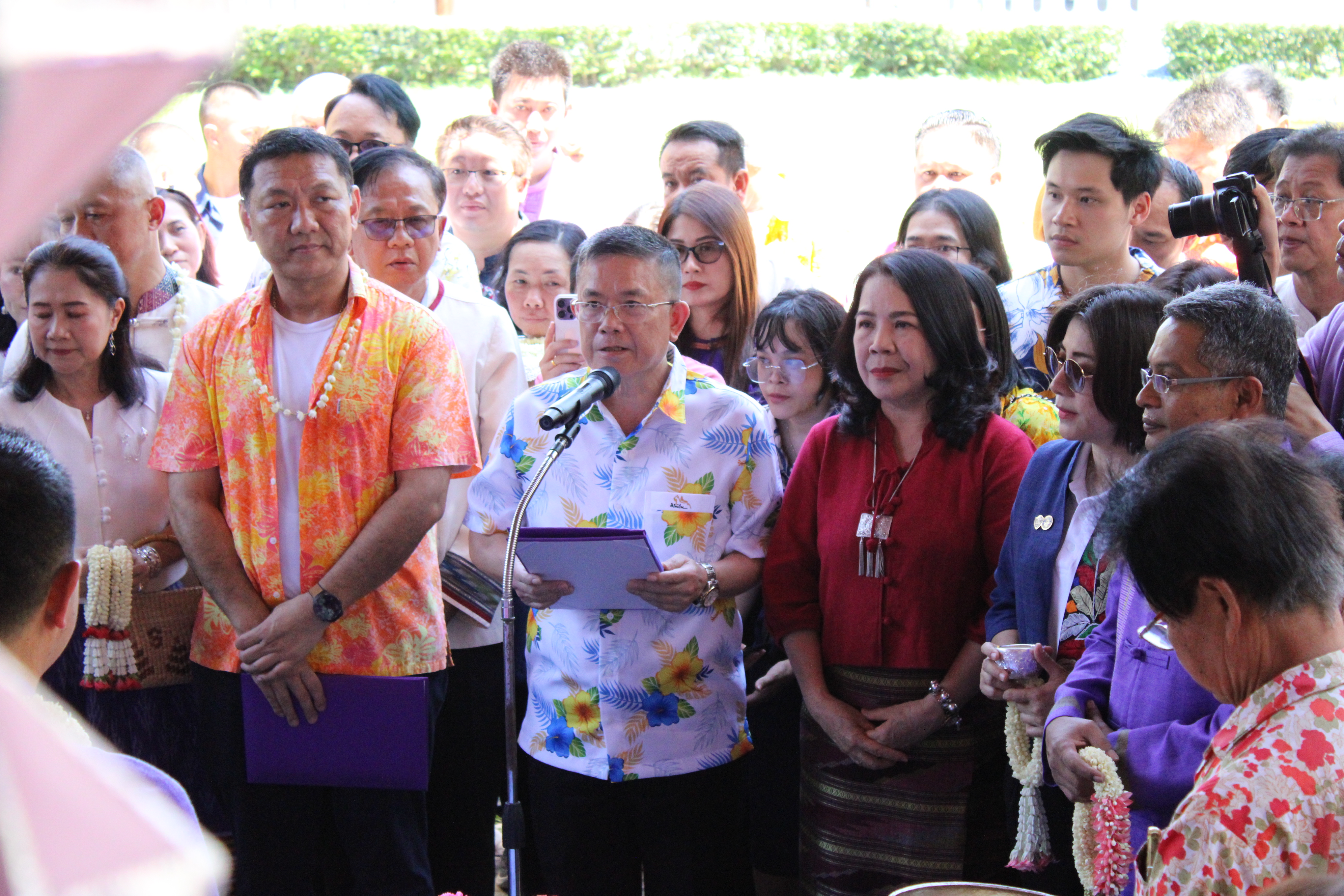 #น่านไม่เนิบ#NAN3FAST พช.น่าน ร่วมพิธีสูมาคารวะรดน้ำดำหัว “ป้อเมืองน่าน” และรองผู้ว่าราชการจังหวัดน่าน เนื่องในเทศกาลสงกรานต์ ประจำปี 2568