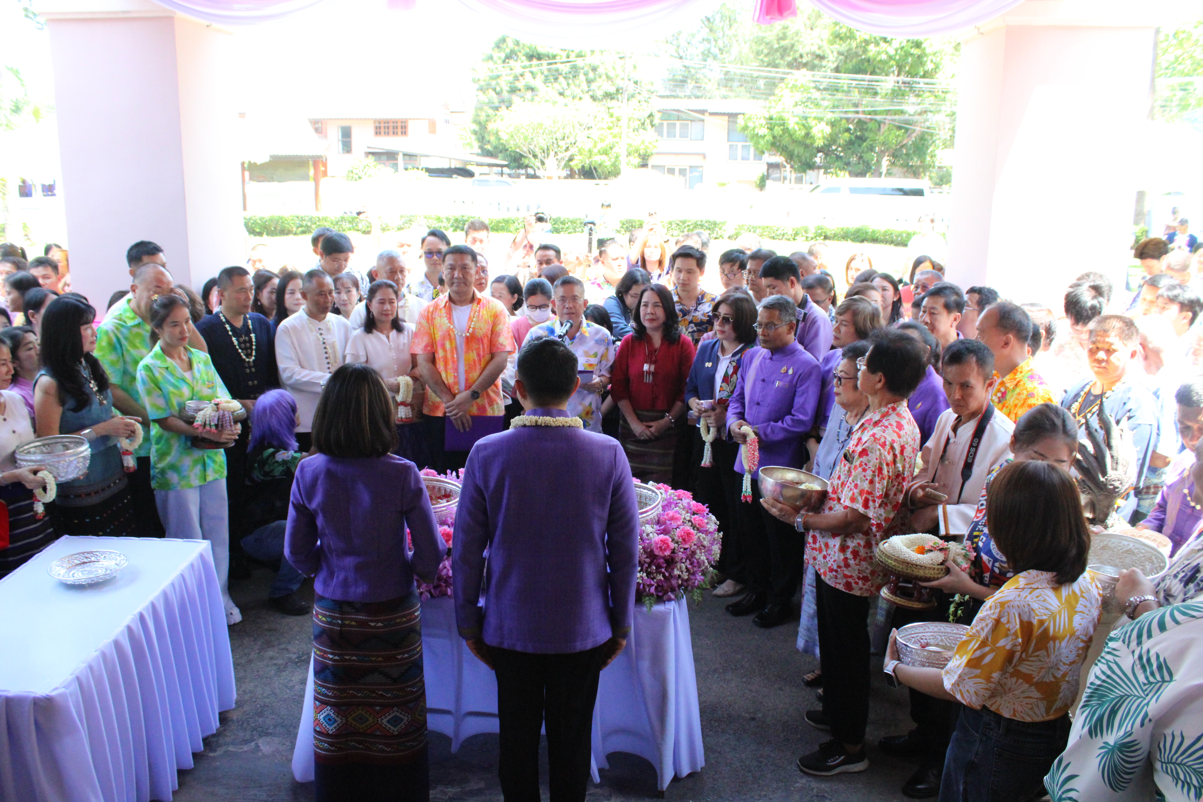 #น่านไม่เนิบ#NAN3FAST พช.น่าน ร่วมพิธีสูมาคารวะรดน้ำดำหัว “ป้อเมืองน่าน” และรองผู้ว่าราชการจังหวัดน่าน เนื่องในเทศกาลสงกรานต์ ประจำปี 2568