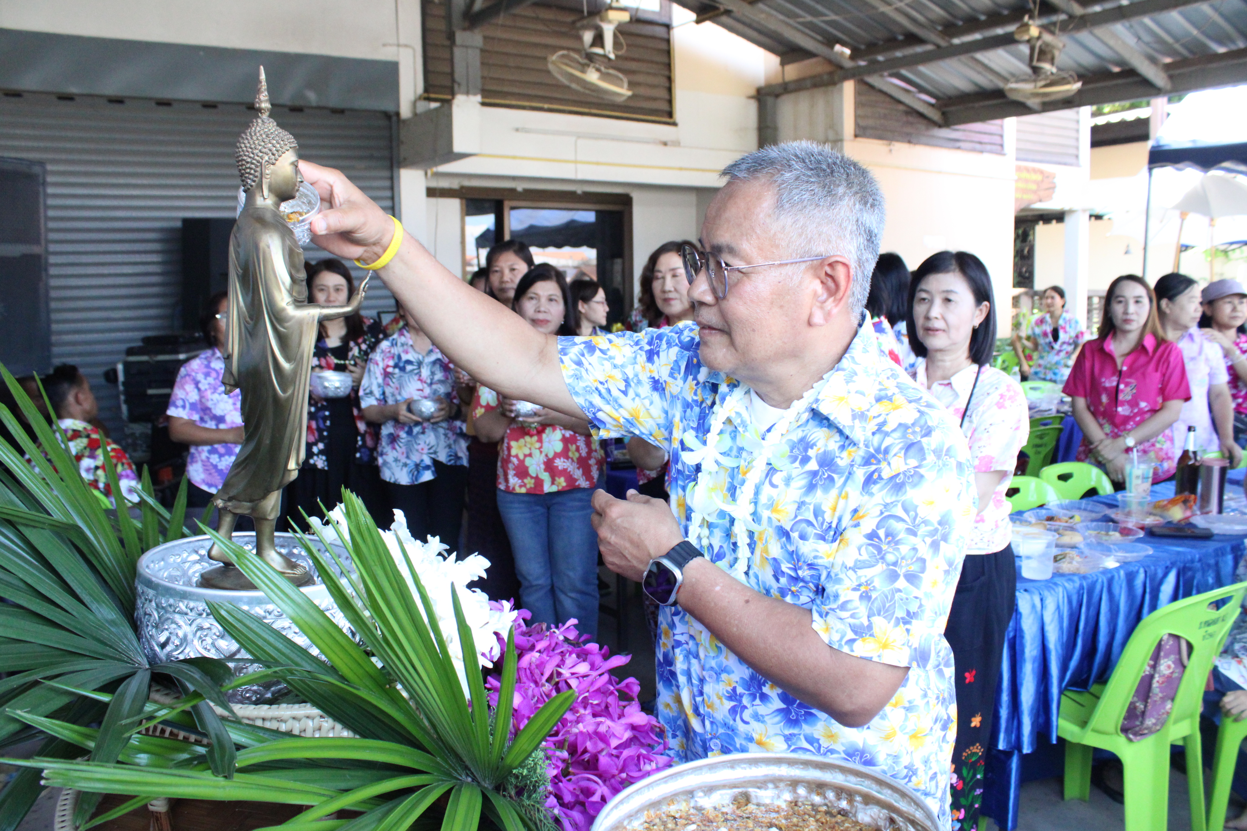 #น่านไม่เนิบ#NAN3FAST พช.น่าน จัดกิจกรรมรดน้ำดำหัว สูมาคารวะพัฒนาการจังหวัดน่าน เนื่องในประเพณีสงกรานต์ ประจำปี 2568