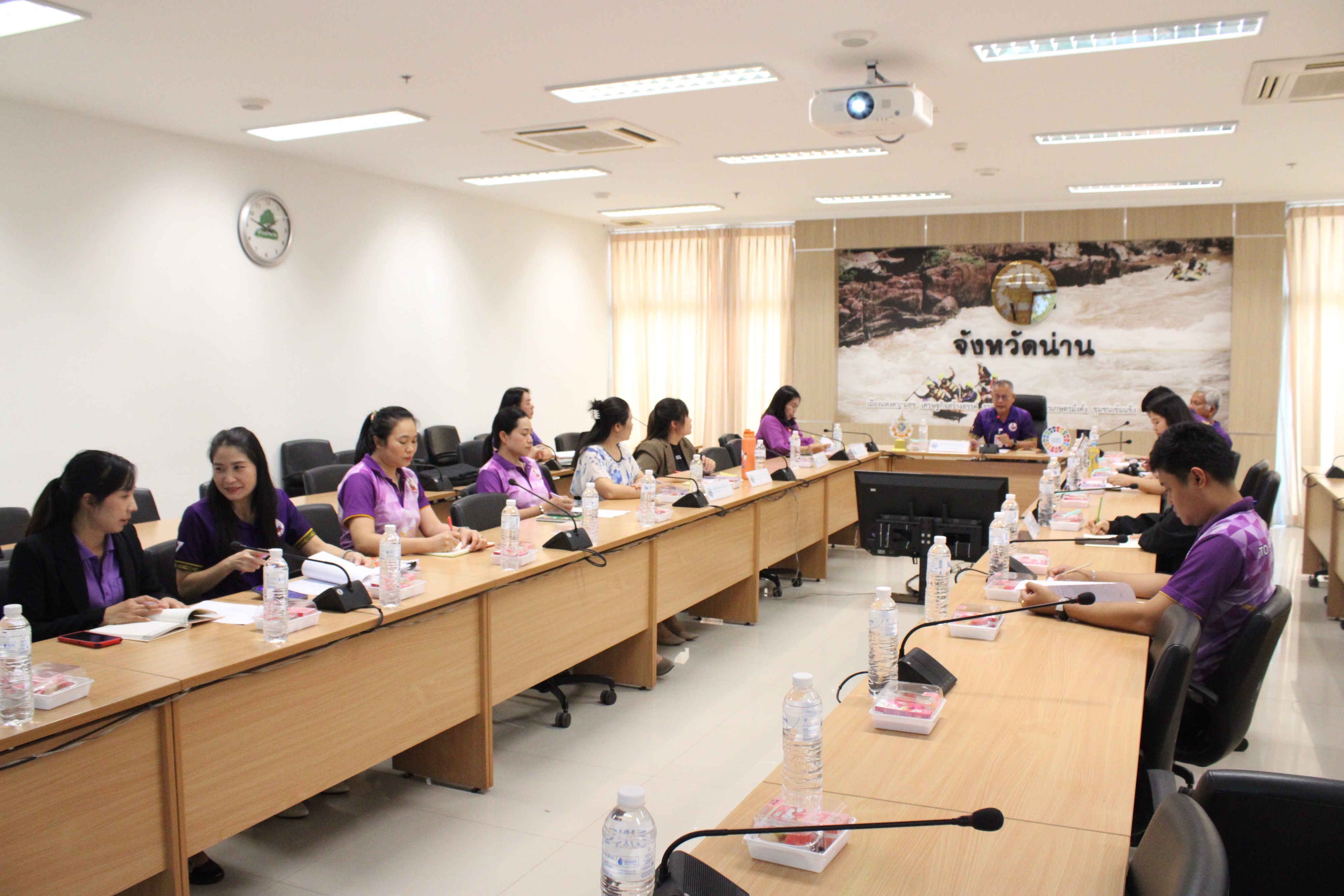 #น่านไม่เนิบ #NAN3FAST จังหวัดน่าน ประชุมคณะทำงานสนับสนุนการดำเนินงาน “กาดม่วนเมือง ศาลากลาง” จังหวัดน่าน