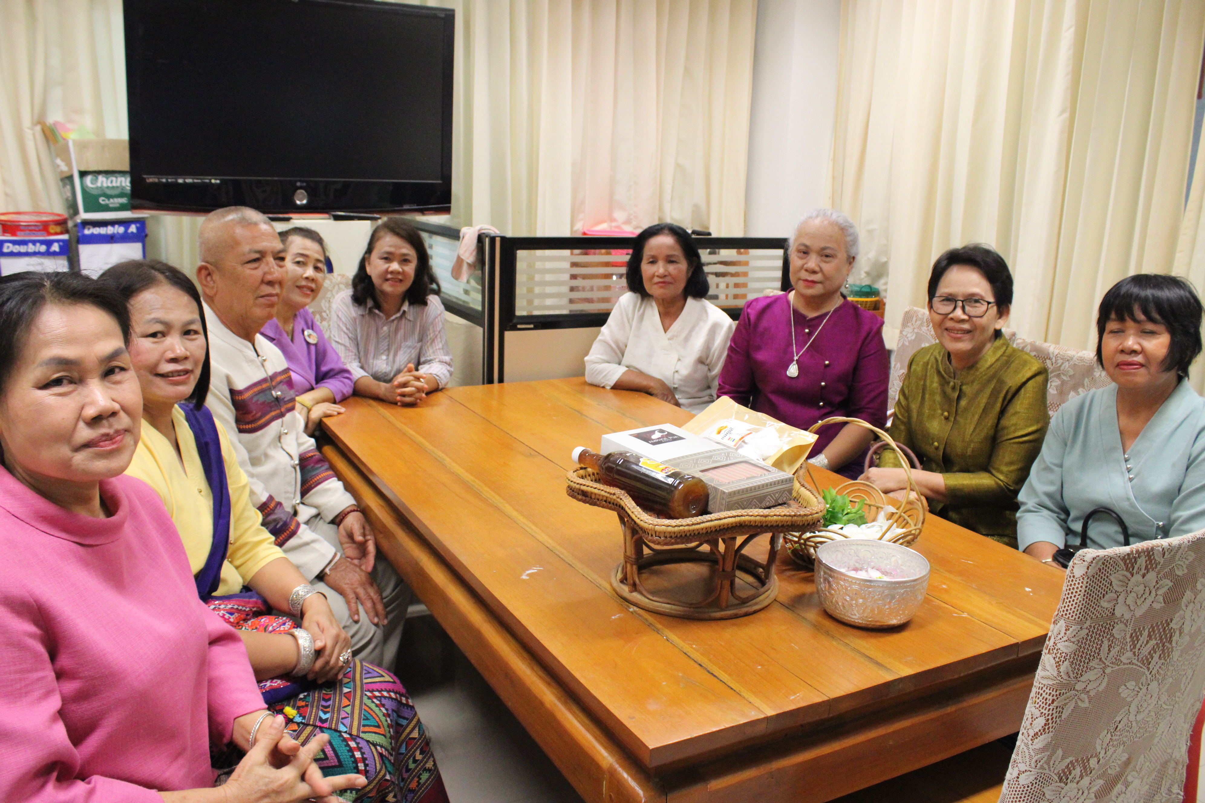 #น่านไม่เนิบ #NAN3FAST เครือข่าย OTOP จังหวัดน่าน รดน้ำดำหัวขอพรพัฒนาการจังหวัดน่าน เนื่องในเทศกาลสงกรานต์และปีใหม่เมือง ประจำปี 2568