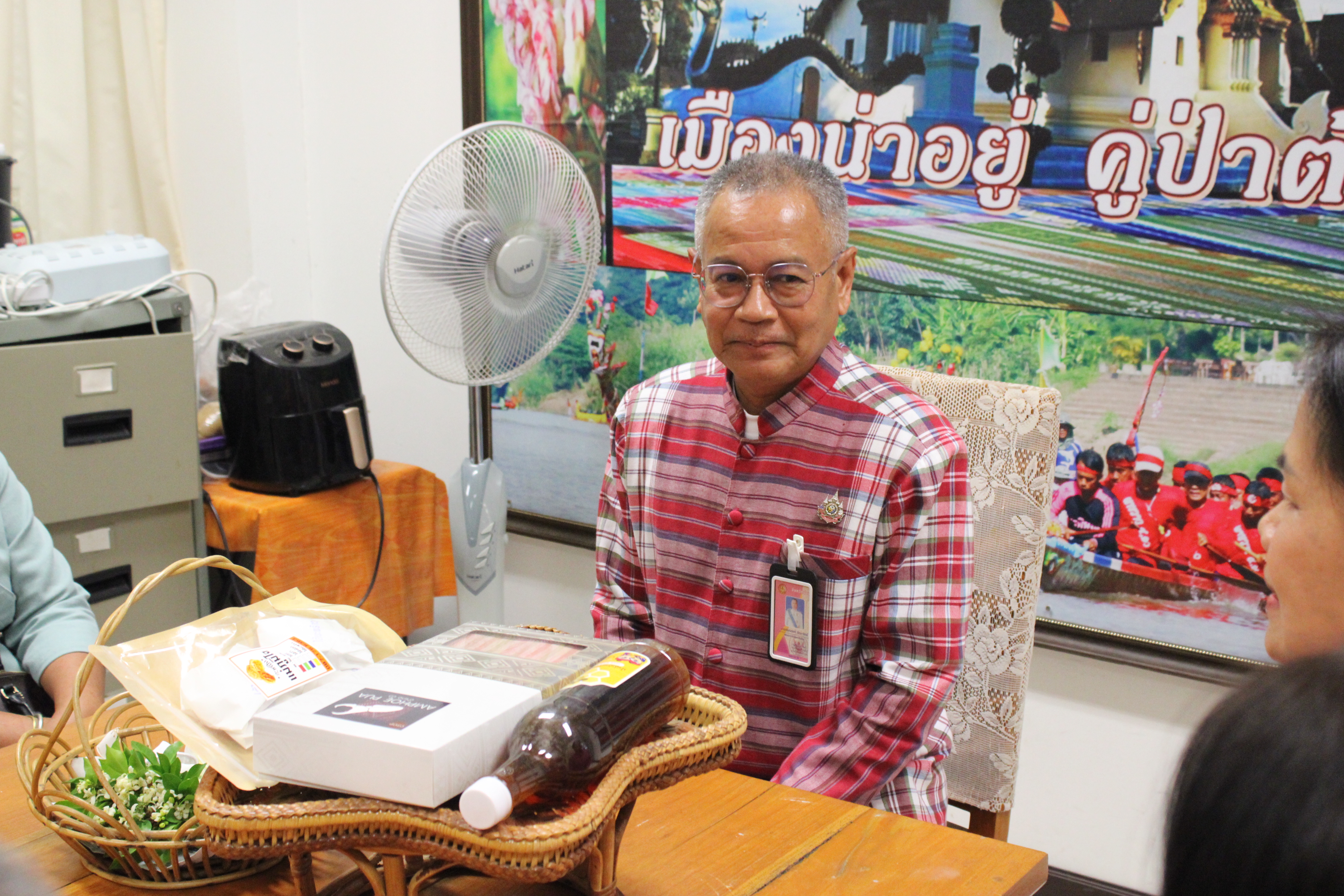 #น่านไม่เนิบ #NAN3FAST เครือข่าย OTOP จังหวัดน่าน รดน้ำดำหัวขอพรพัฒนาการจังหวัดน่าน เนื่องในเทศกาลสงกรานต์และปีใหม่เมือง ประจำปี 2568