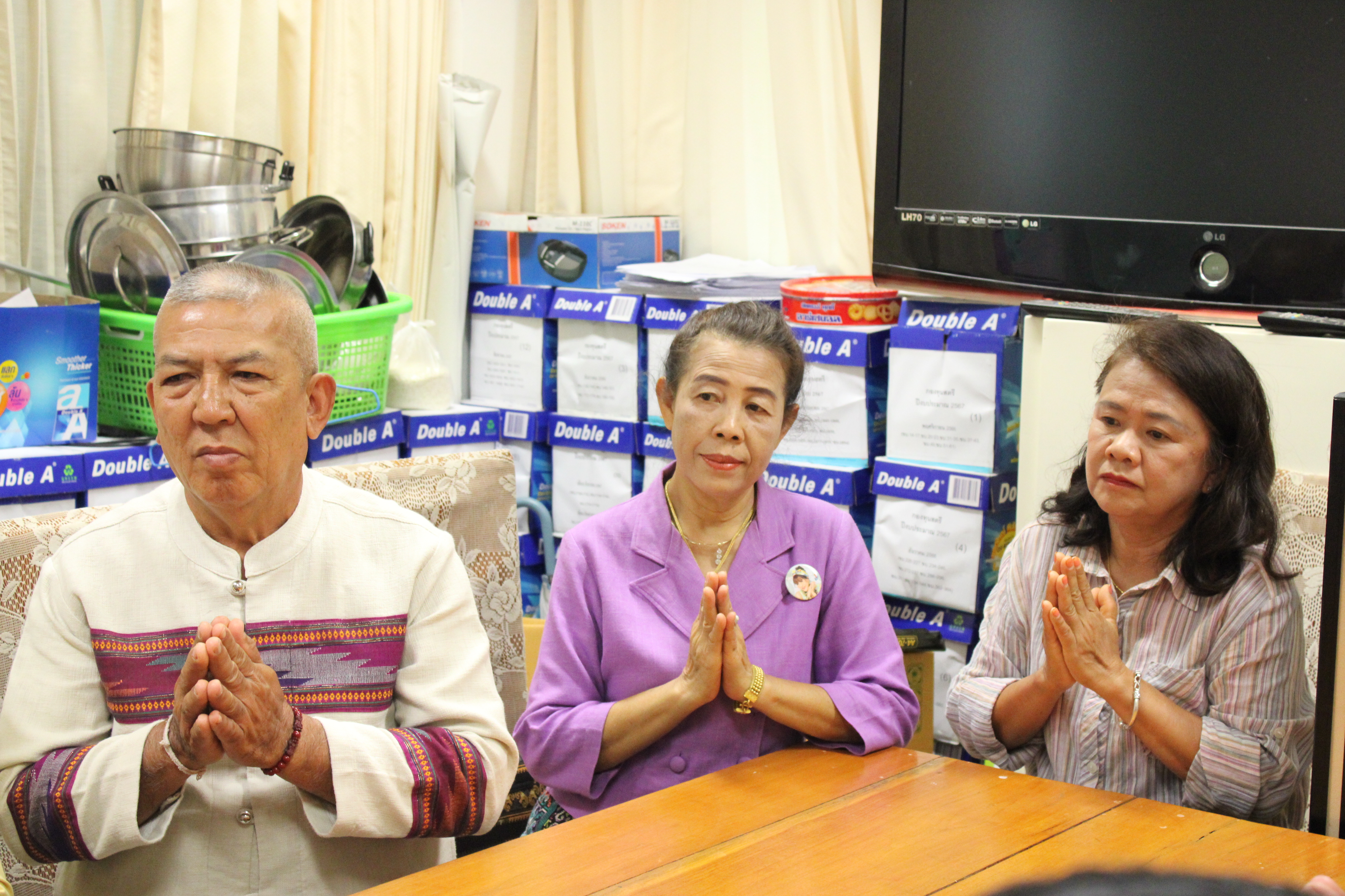 #น่านไม่เนิบ #NAN3FAST เครือข่าย OTOP จังหวัดน่าน รดน้ำดำหัวขอพรพัฒนาการจังหวัดน่าน เนื่องในเทศกาลสงกรานต์และปีใหม่เมือง ประจำปี 2568