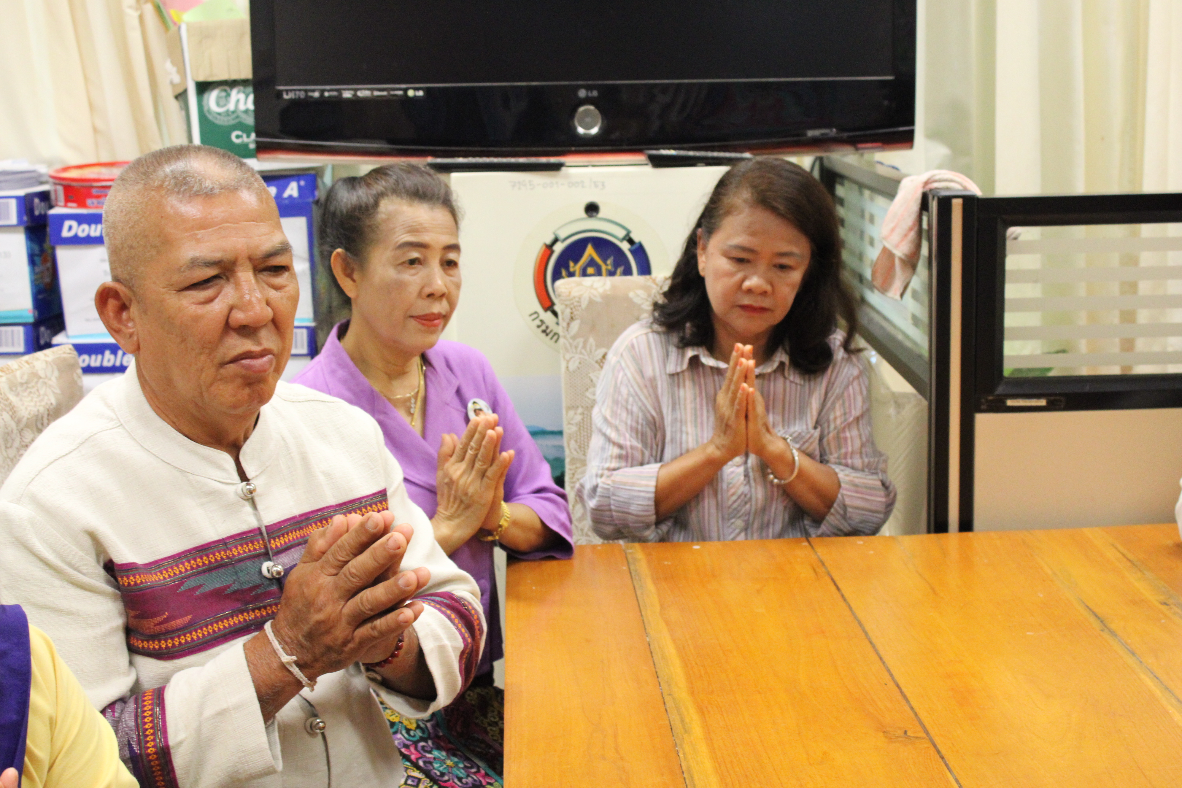 #น่านไม่เนิบ #NAN3FAST เครือข่าย OTOP จังหวัดน่าน รดน้ำดำหัวขอพรพัฒนาการจังหวัดน่าน เนื่องในเทศกาลสงกรานต์และปีใหม่เมือง ประจำปี 2568