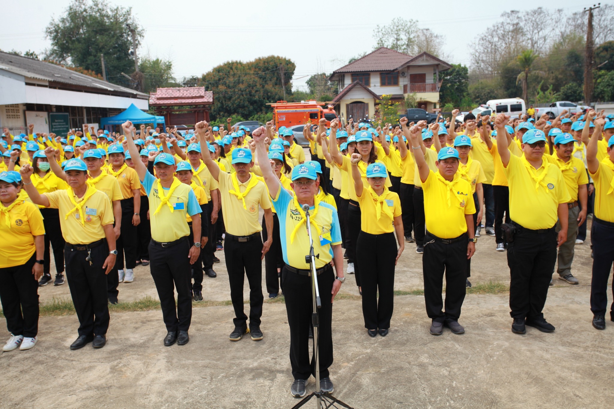 #น่านไม่เนิบ#NAN3FAST พช.น่าน ร่วมกิจกรรมจิตอาสาบำเพ็ญสาธารณประโยชน์ เนื่องในวันข้าราชการพลเรือน ประจำปี 2568