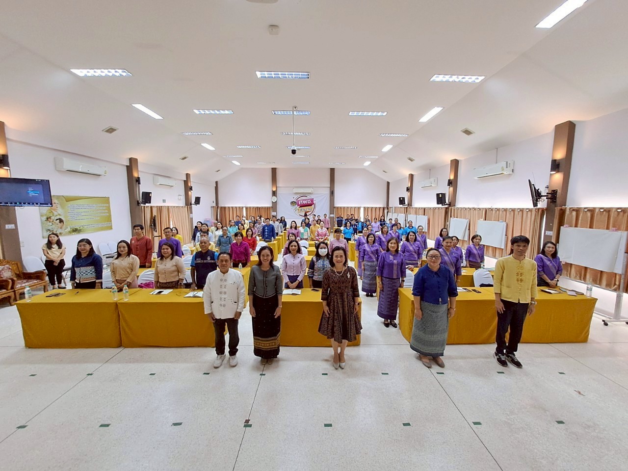 #น่านไม่เนิบ #NAN3FAST พช.น่าน เข้าร่วมโครงการฝึกอบรมบุคลากรกรมการพัฒนาชุมชน หลักสูตรเสริมสมรรถนะพัฒนาการอำเภอ มุ่งเน้นพัฒนาการอำเภอสามารถเป็นนักบริหารงานพื้นที่เชิงกลยุทธ์ ภายใต้สถานการณ์ความเปลี่ยนแปลง