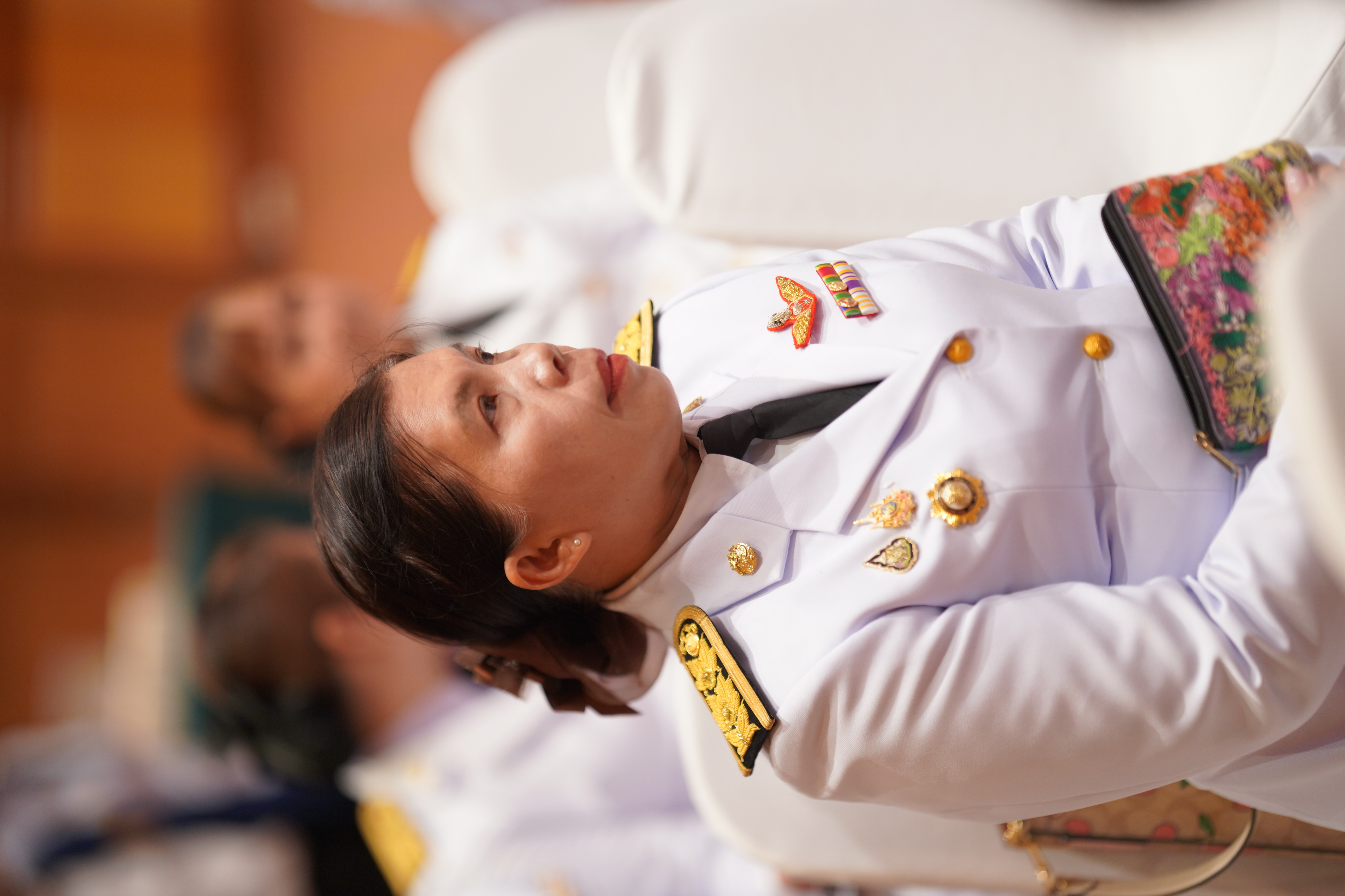 #น่านไม่เนิบ #NAN3FAST จังหวัดน่าน จัดพิธีมอบแบบลายผ้าพระราชทาน “ผ้าลายสิริราชพัสตราภรณ์” สืบสานและส่งเสริมภูมิปัญญาผ้าไทย ยกระดับหัตถศิลป์ไทยสู่มาตรฐานสากล ตามแนวพระดำริของสมเด็จพระเจ้าลูกเธอ เจ้าฟ้าสิริวัณณวรี นารีรัตนราชกัญญา