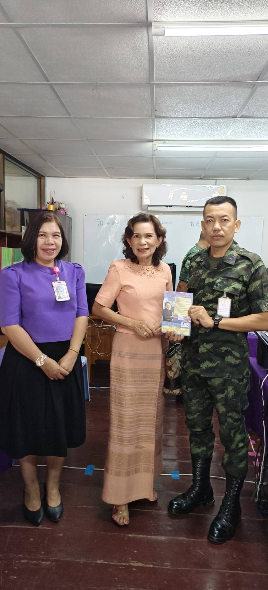 สอ.พช.น่าน ประชาสัมพันธ์ แนะนำผู้สมัครจาก สอ.พช. ให้กับสมาชิกสหกรณ์ในพื้นที่จังหวัดน่าน