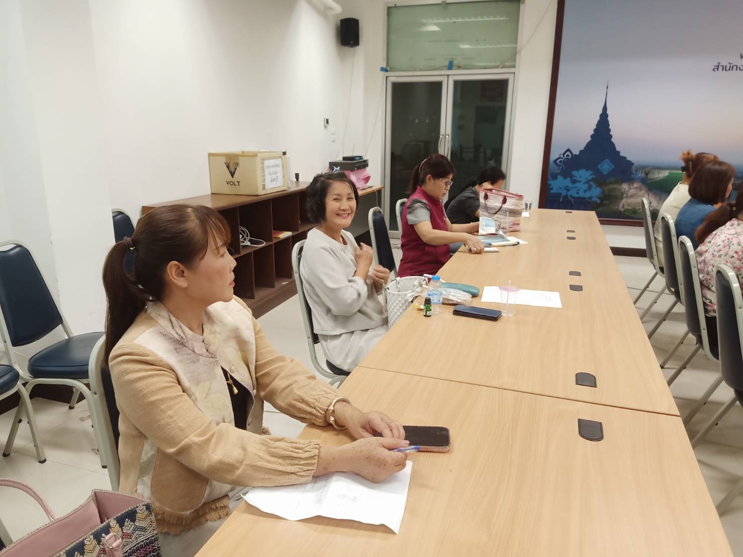 จังหวัดน่านประชุมเตรียมความพร้อมผู้ผลิต ผู้ประกอบการ OTOP ร่วมแสดงสินค้าในงาน OTOP Midyear 2025