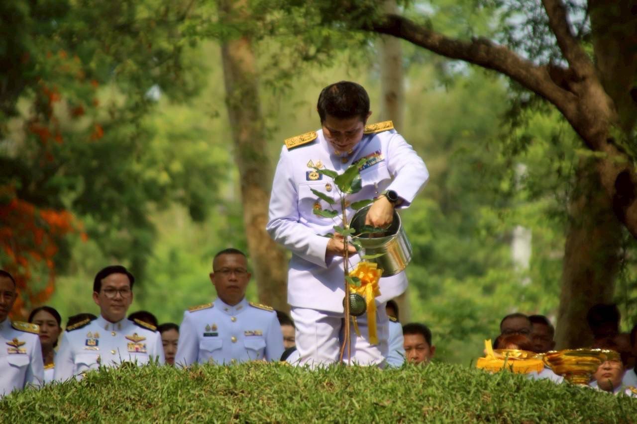 พช.น่าน ร่วมพิธีปลูก “พระศรีมหาโพธิทศมราชบพิตร” ณ วัดพระธาตุแช่แห้ง พระอารามหลวง สร้างสิริมงคลให้แผ่นดินน่าน