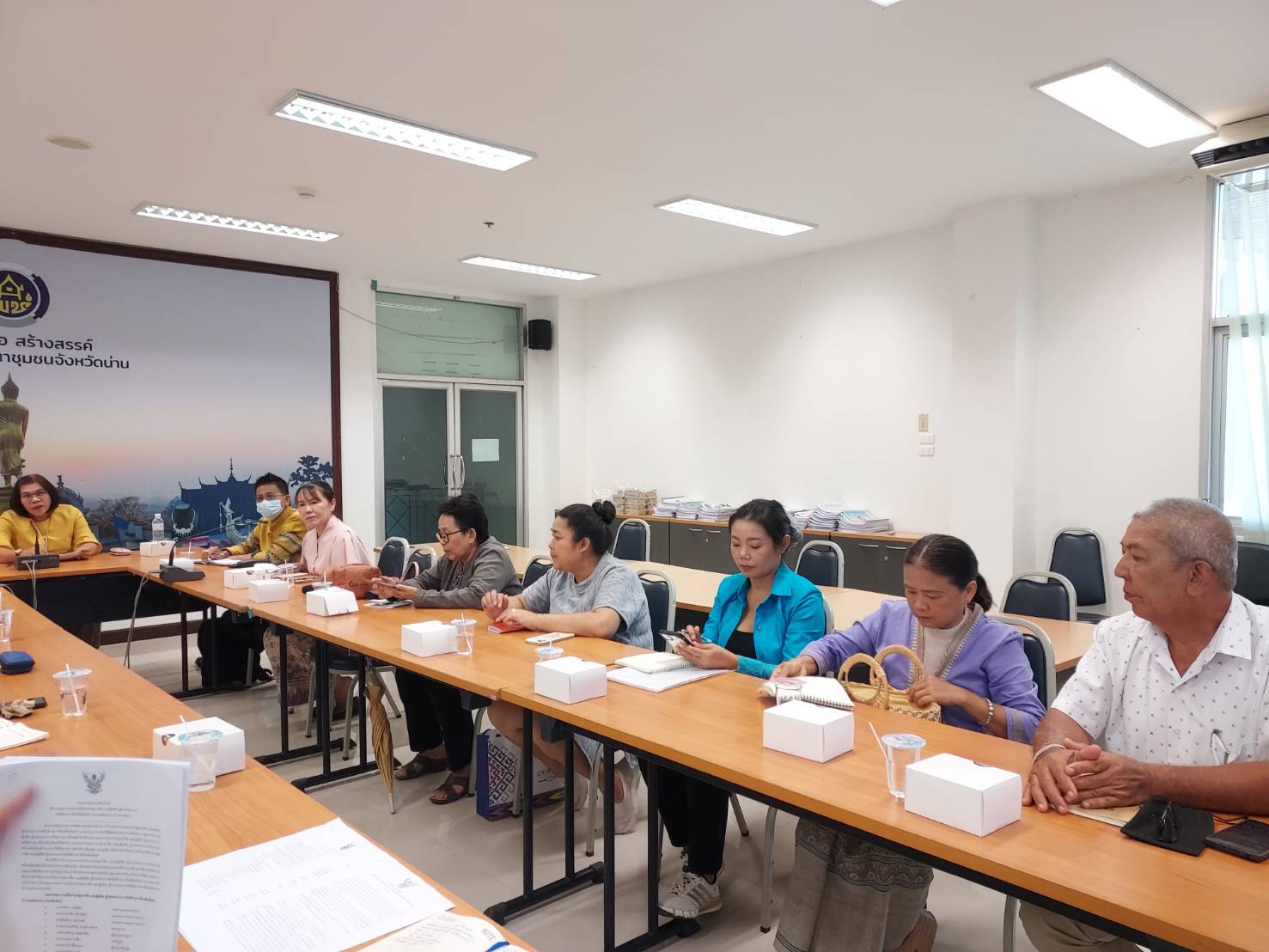 พช.น่าน ประชุมคัดเลือกคณะกรรมการเครือข่าย OTOP จังหวัดน่าน มุ่งขับเคลื่อนการพัฒนาอย่างเป็นระบบ