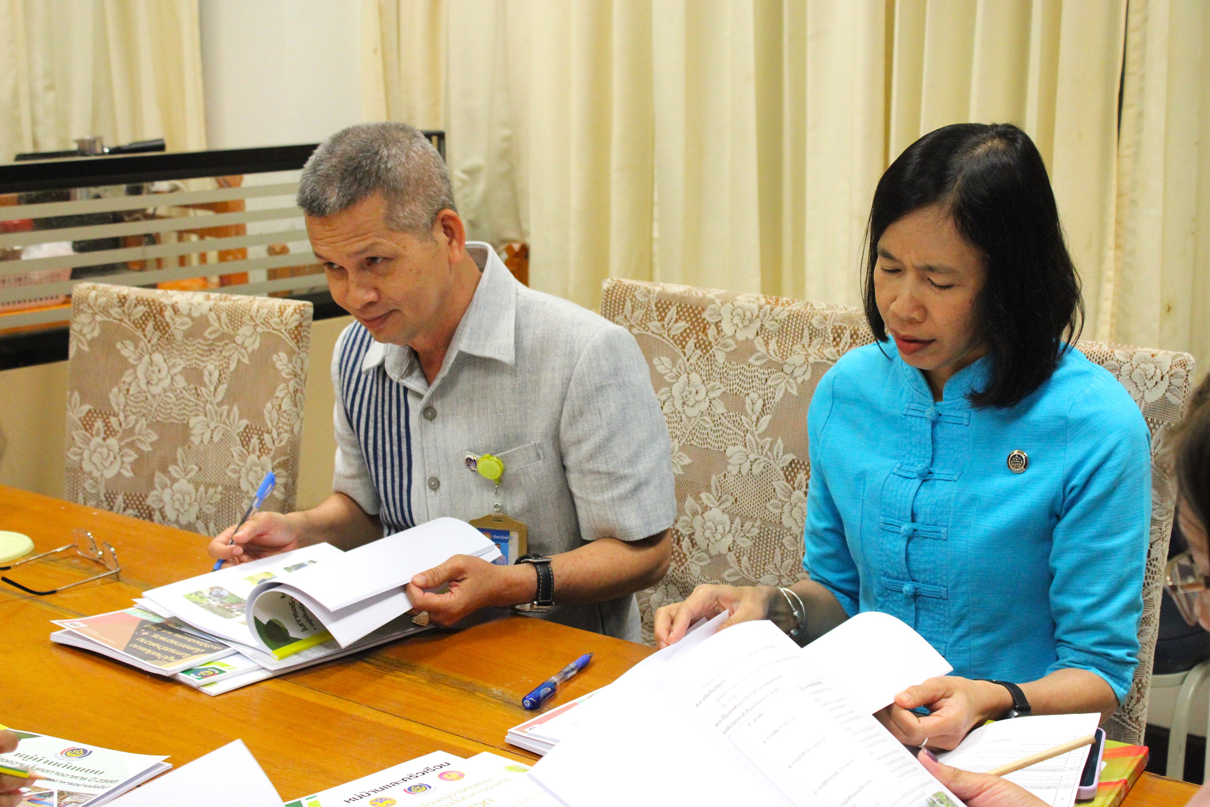 พช.น่าน เดินหน้าคัดสรรหมู่บ้านต้นแบบและครัวเรือนต้นแบบสร้างความมั่นคงทางอาหาร ตามแนวพระราชดำริ