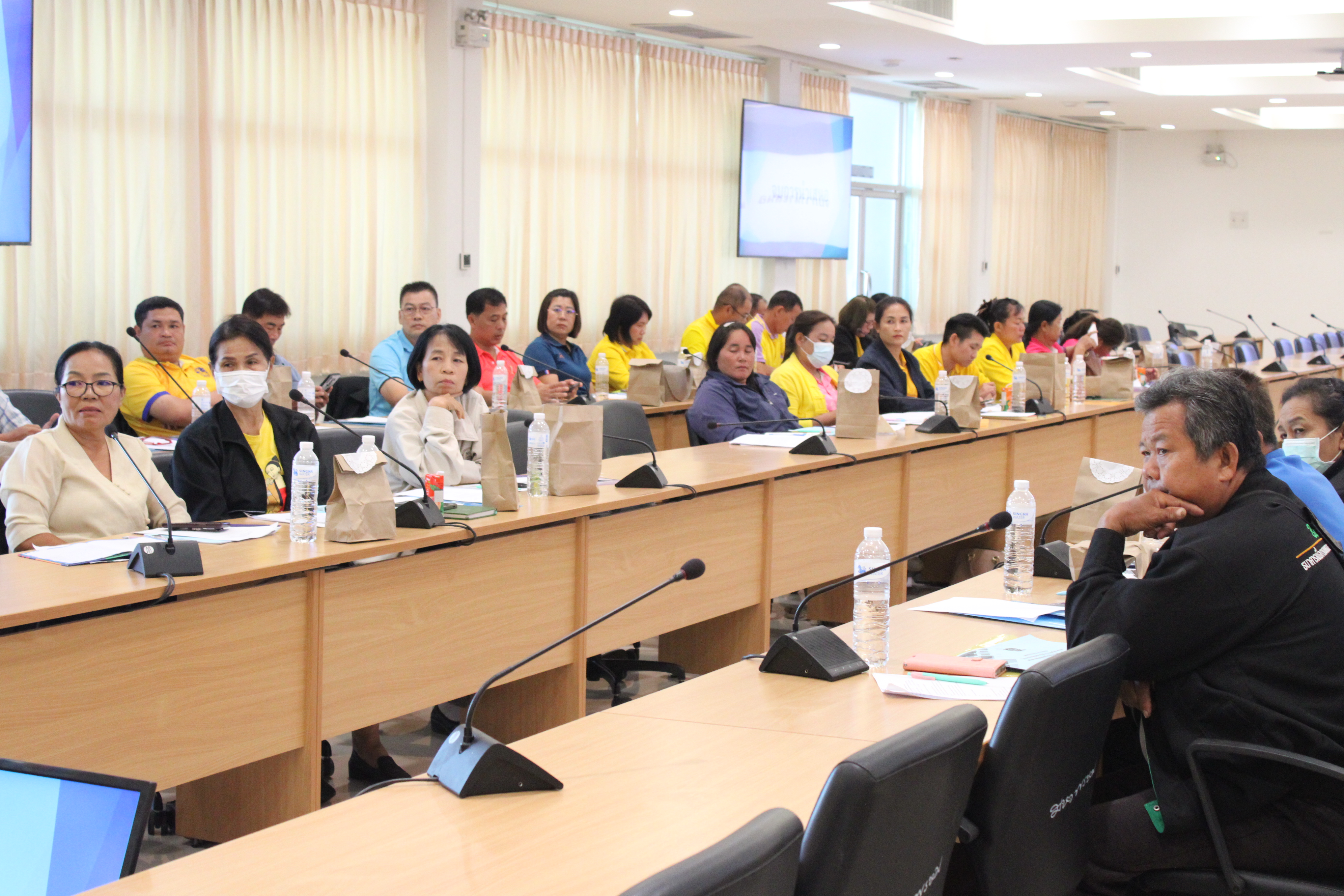 พช.น่าน ประชุมเสริมศักยภาพเครือข่ายกองทุนชุมชน หนุนกลุ่มออมทรัพย์เข้มแข็งตามหลักธรรมาภิบาล