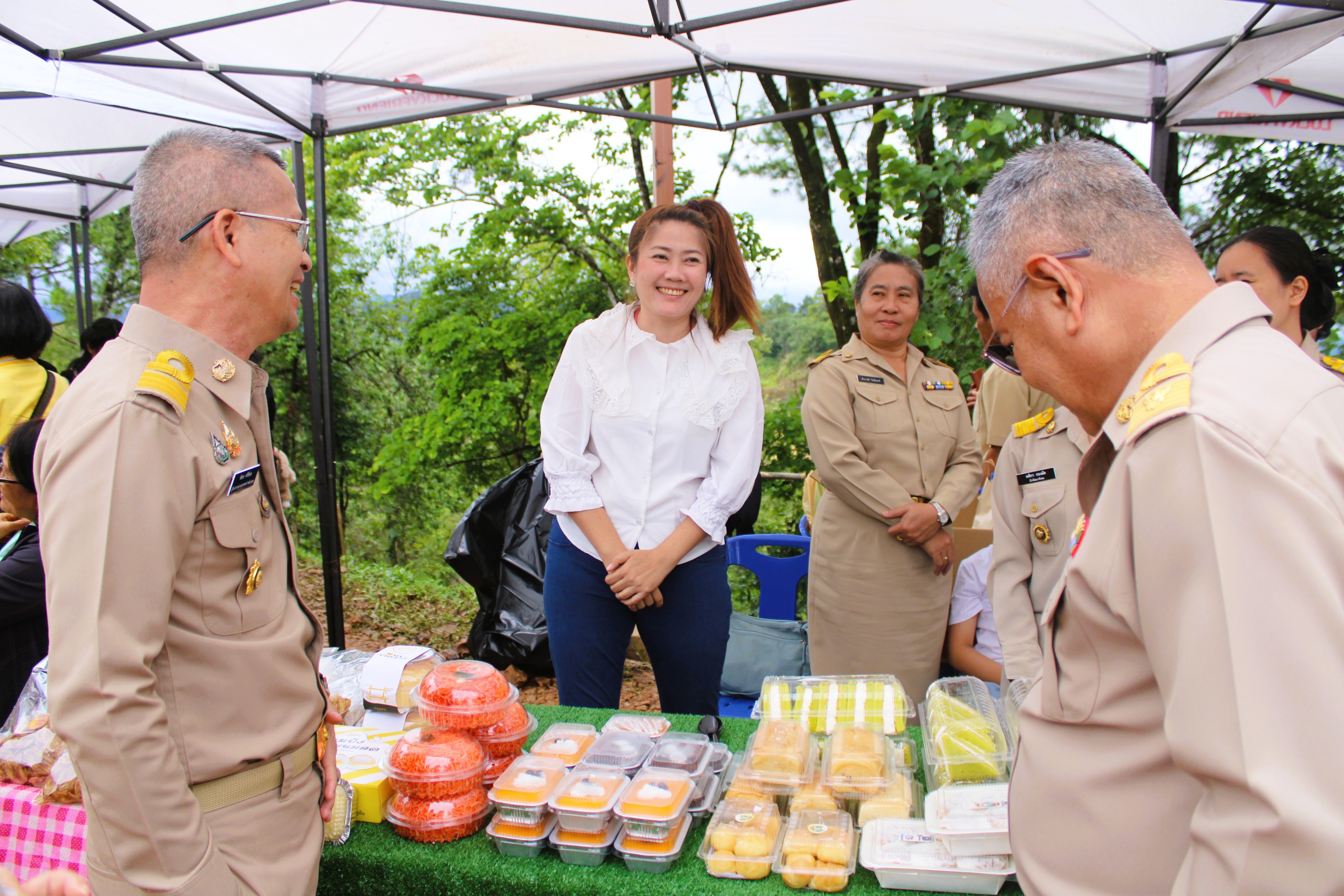 พช.น่าน ร่วมพิธีเปิดศาลาปฏิบัติธรรมพระธรรมจาริก เฉลิมพระเกียรติพระบาทสมเด็จพระเจ้าอยู่หัว เนื่องในโอกาสพระราชพิธีมหามงคลเฉลิมพระชนมพรรษา 6 รอบ 28 กรกฎาคม 2567 โดยโครงการทุนเล่าเรียนหลวงสำหรับพระสงฆ์