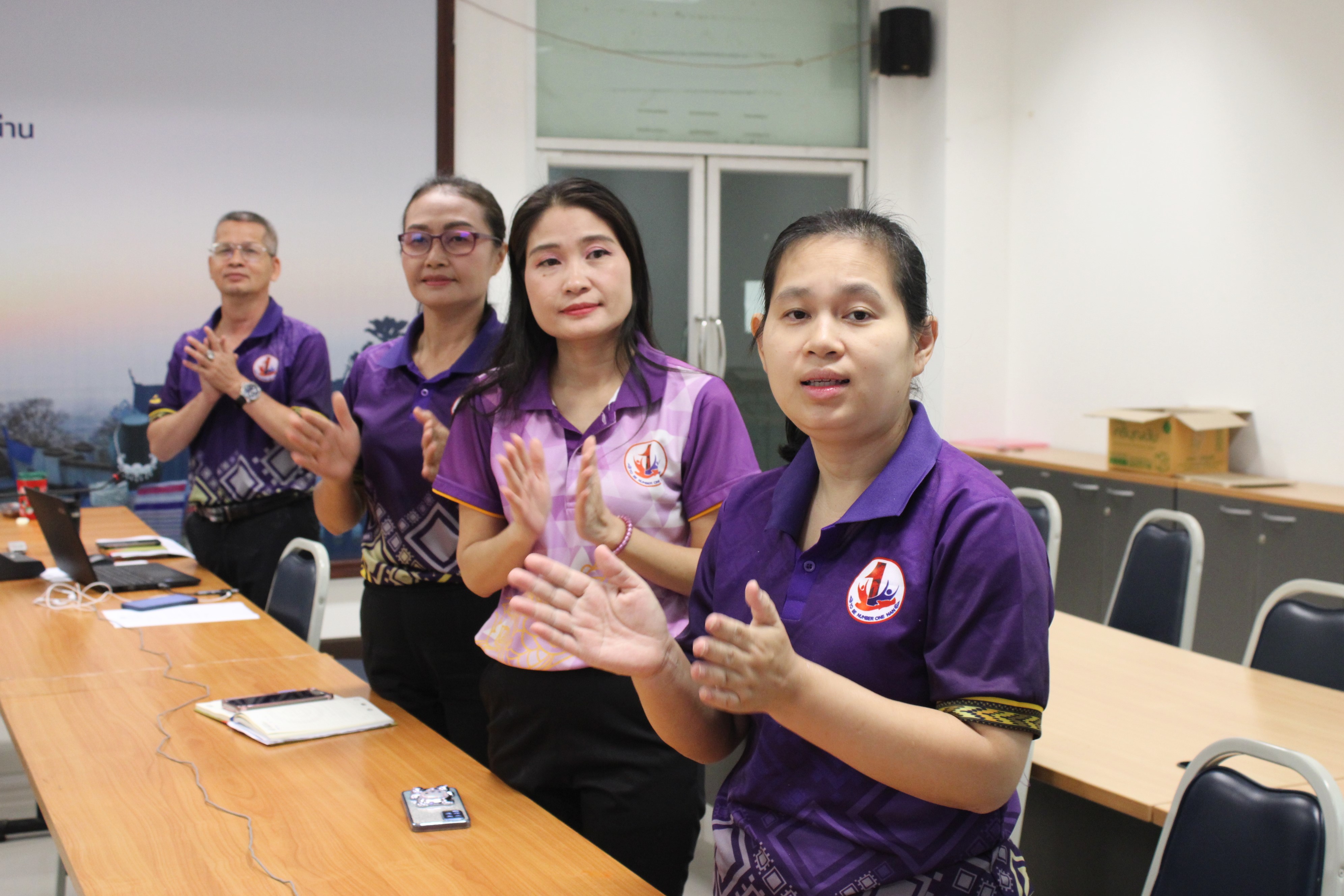 พช.น่าน ร่วมประชุมกรมการพัฒนาชุมชน เตรียมพร้อมขับเคลื่อนภารกิจสำคัญ เน้นย้ำ OTOP Midyear 2025 และการขับเคลื่อนงานกองทุนแม่ของแผ่นดิน