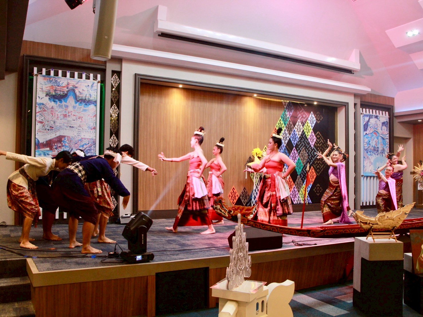 #น่านไม่เนิบ #NAN3FAST พช.น่าน เข้าร่วมประชุมเชิงปฏิบัติการ “ทิศทางนโยบายการขับเคลื่อนเมืองสร้างสรรค์จังหวัดน่าน” มุ่งสู่เครือข่ายระดับโลกของยูเนสโก