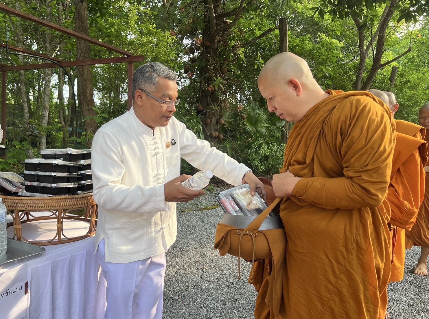 พช.น่าน ร่วมพิธีทำบุญวันวิสาขบูชา ประจำปี 2568 ร่วมสืบสานพระธรรมคำสอน ณ วัดป่านันทบุรีญาณสังวราราม