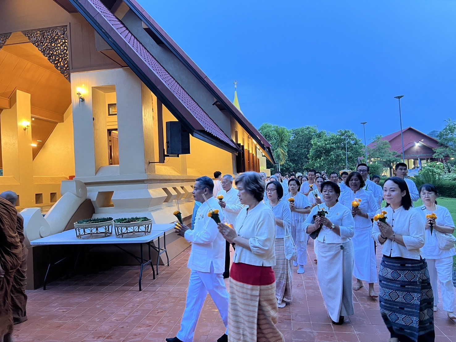 พัฒนาชุมชนน่าน ร่วมพิธีเจริญพระพุทธมนต์และเวียนเทียน เนื่องในวันวิสาขบูชา ประจำปี 2568 ณ วัดป่านันทบุรีญาณสังวราราม