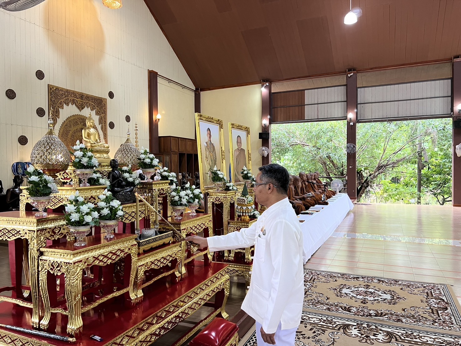 พัฒนาชุมชนน่าน ร่วมพิธีเจริญพระพุทธมนต์และเวียนเทียน เนื่องในวันวิสาขบูชา ประจำปี 2568 ณ วัดป่านันทบุรีญาณสังวราราม