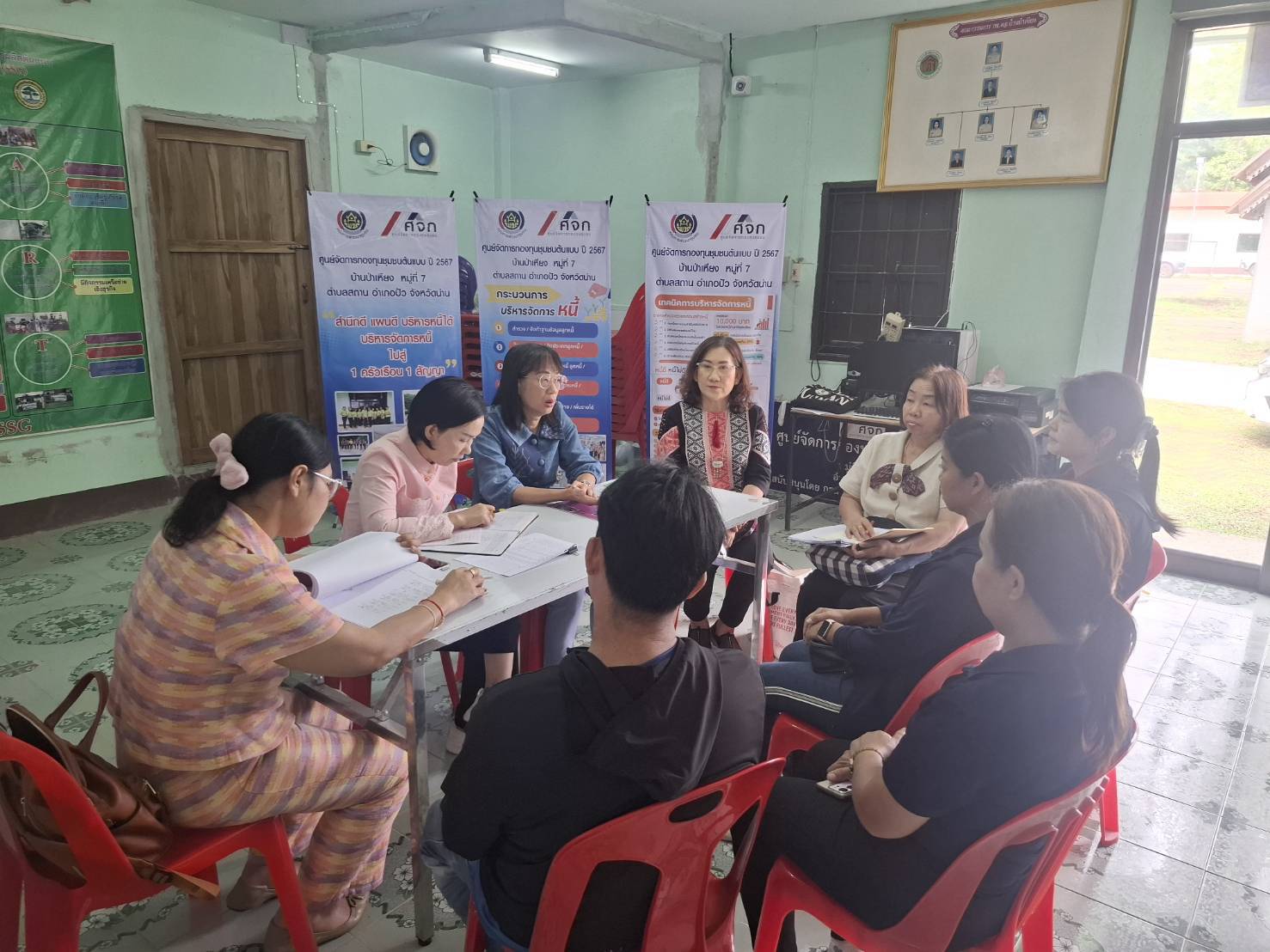 กรมการพัฒนาชุมชน ติดตามการบริหารจัดการโครงการแก้ไขปัญหาความยากจน (กข.คจ.) ในพื้นที่จังหวัดน่าน เน้นย้ำบทบาทสำคัญในการยกระดับคุณภาพชีวิต