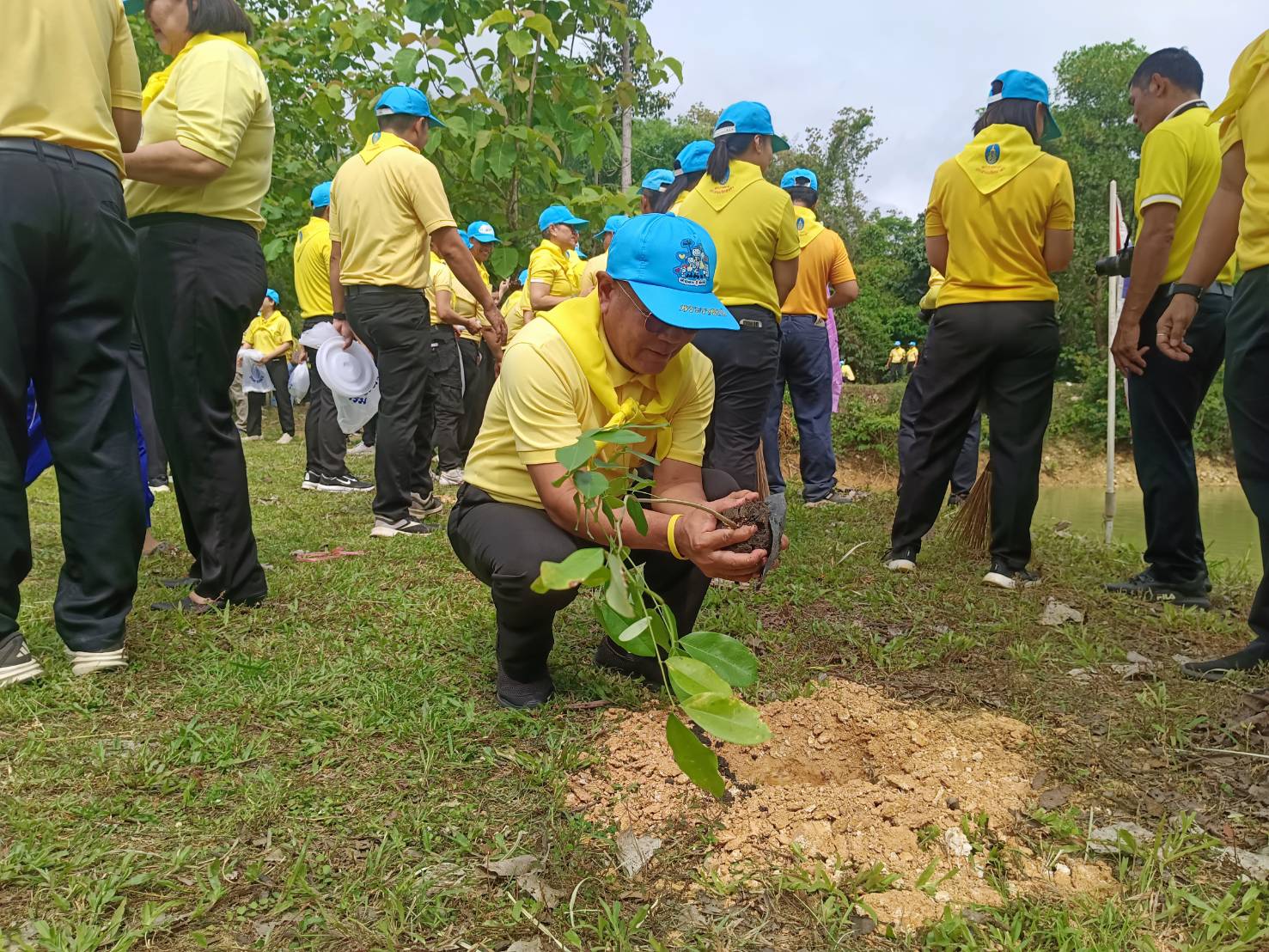 พช.น่าน ร่วมกิจกรรมจิตอาสาพัฒนา เนื่องในวันเฉลิมพระชนมพรรษา สมเด็จพระนางเจ้าฯ พระบรมราชินี
