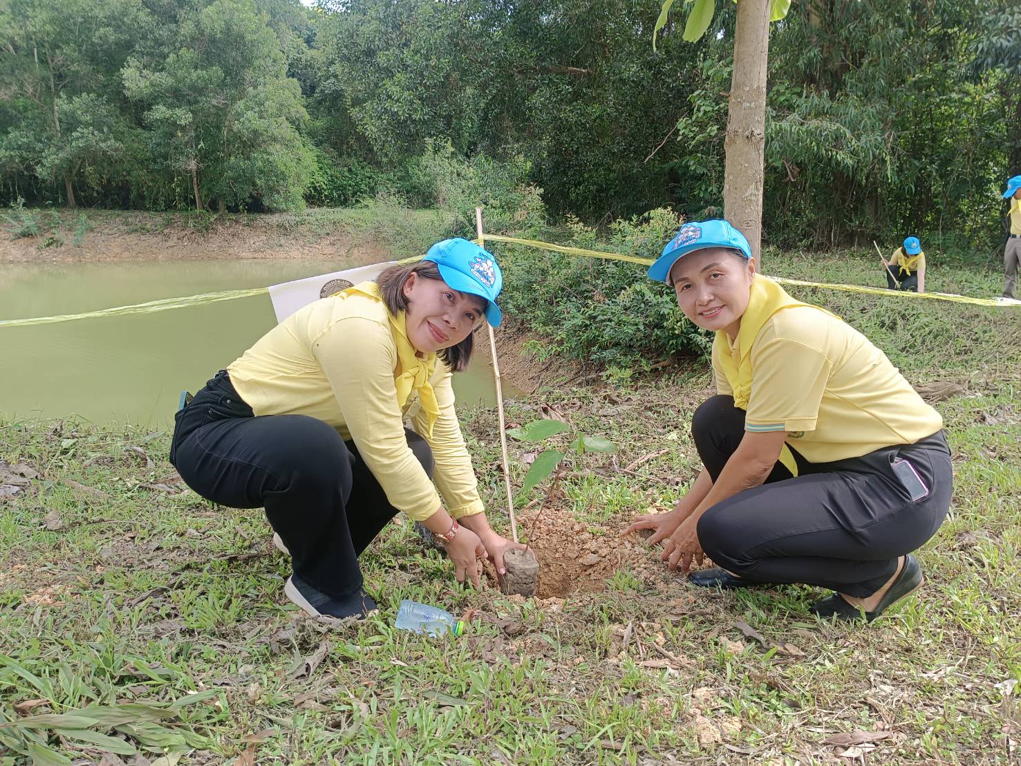 พช.น่าน ร่วมกิจกรรมจิตอาสาพัฒนา เนื่องในวันเฉลิมพระชนมพรรษา สมเด็จพระนางเจ้าฯ พระบรมราชินี