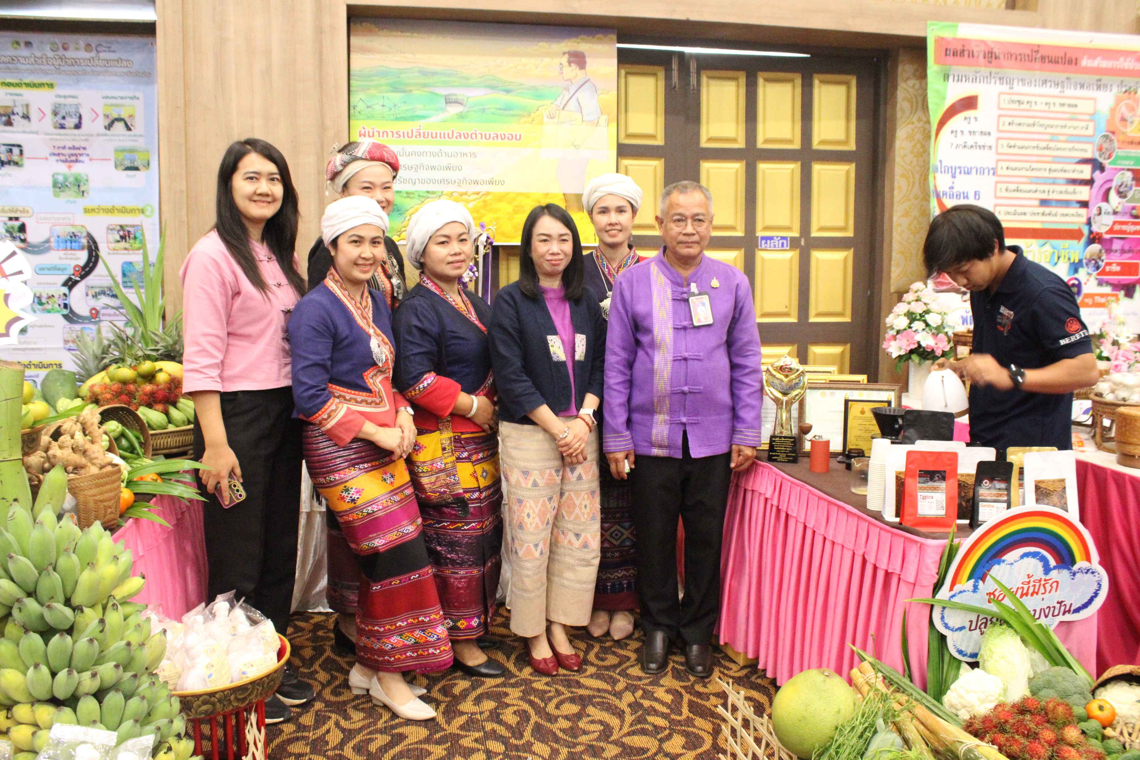 พช.น่าน เปิดโครงการสร้างเครือข่ายผู้นำการเปลี่ยนแปลง เสริมแกร่งตำบลเข้มแข็งตามหลักเศรษฐกิจพอเพียง สู่ความยั่งยืน