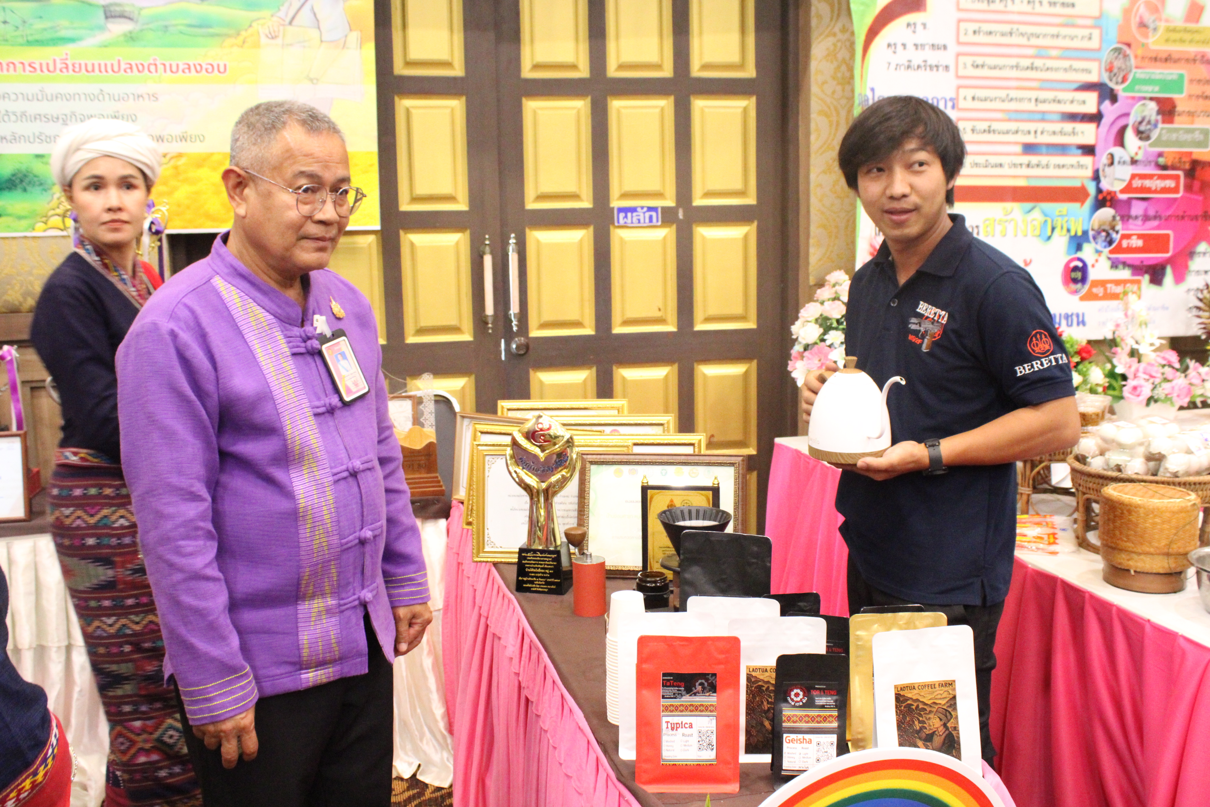 พช.น่าน เปิดโครงการสร้างเครือข่ายผู้นำการเปลี่ยนแปลง เสริมแกร่งตำบลเข้มแข็งตามหลักเศรษฐกิจพอเพียง สู่ความยั่งยืน