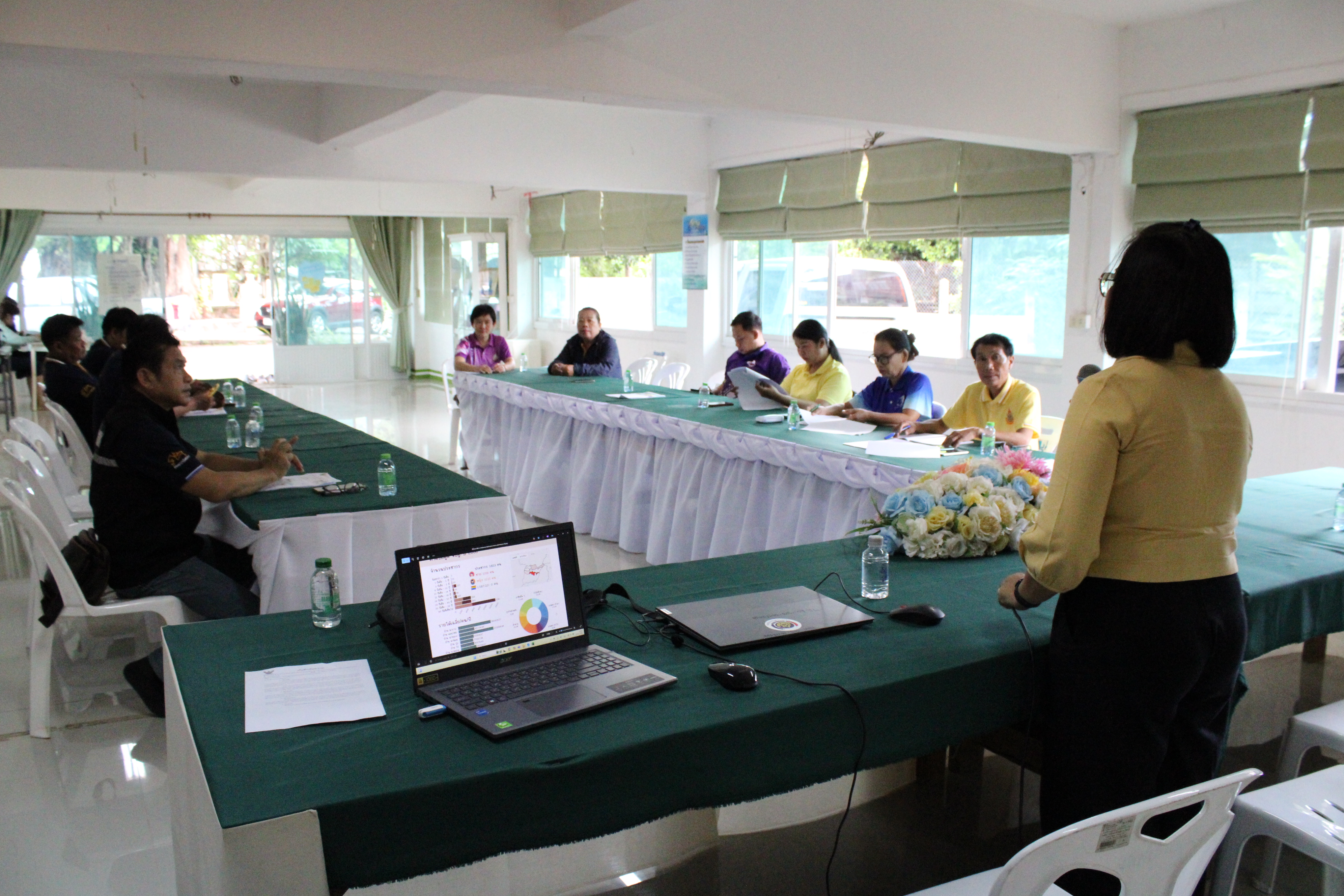 พช.น่าน ประชุมขับเคลื่อนศูนย์สารสนเทศต้นแบบ หนุนตำบลนาน้อย ใช้ข้อมูลจริงพัฒนาคุณภาพชีวิตคนในพื้นที่