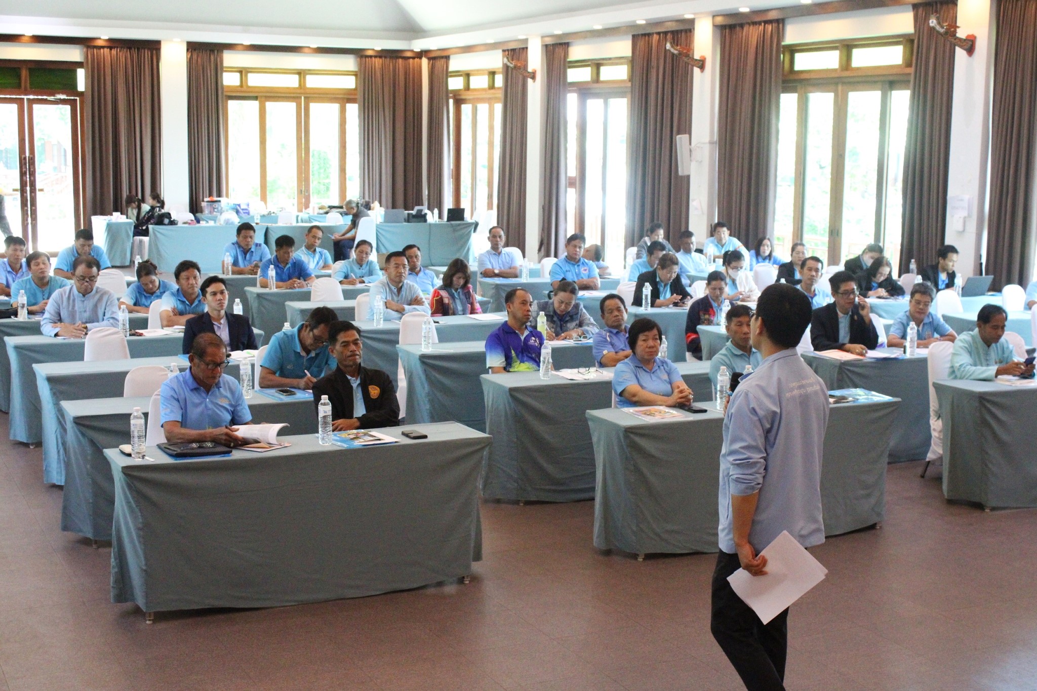 พช.น่าน อบรมวิทยากรกระบวนการกองทุนแม่ของแผ่นดิน “ครู ค” ปี 2568 สร้างพลังชุมชนต้านภัยยาเสพติด