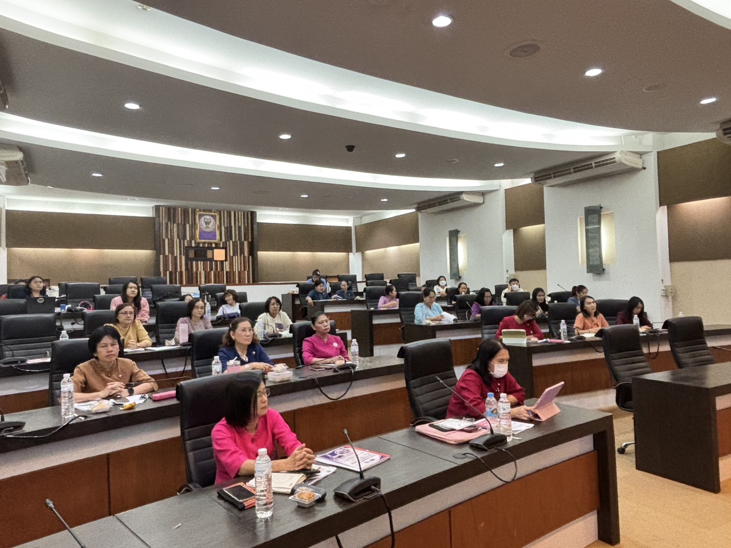 พช.น่าน ดำเนินกิจกรรมริเริ่มสร้างสรรค์โครงการเพิ่มทักษะและประสิทธิภาพในการบริหารจัดการหนี้กองทุนพัฒนาบทบาทสตรี