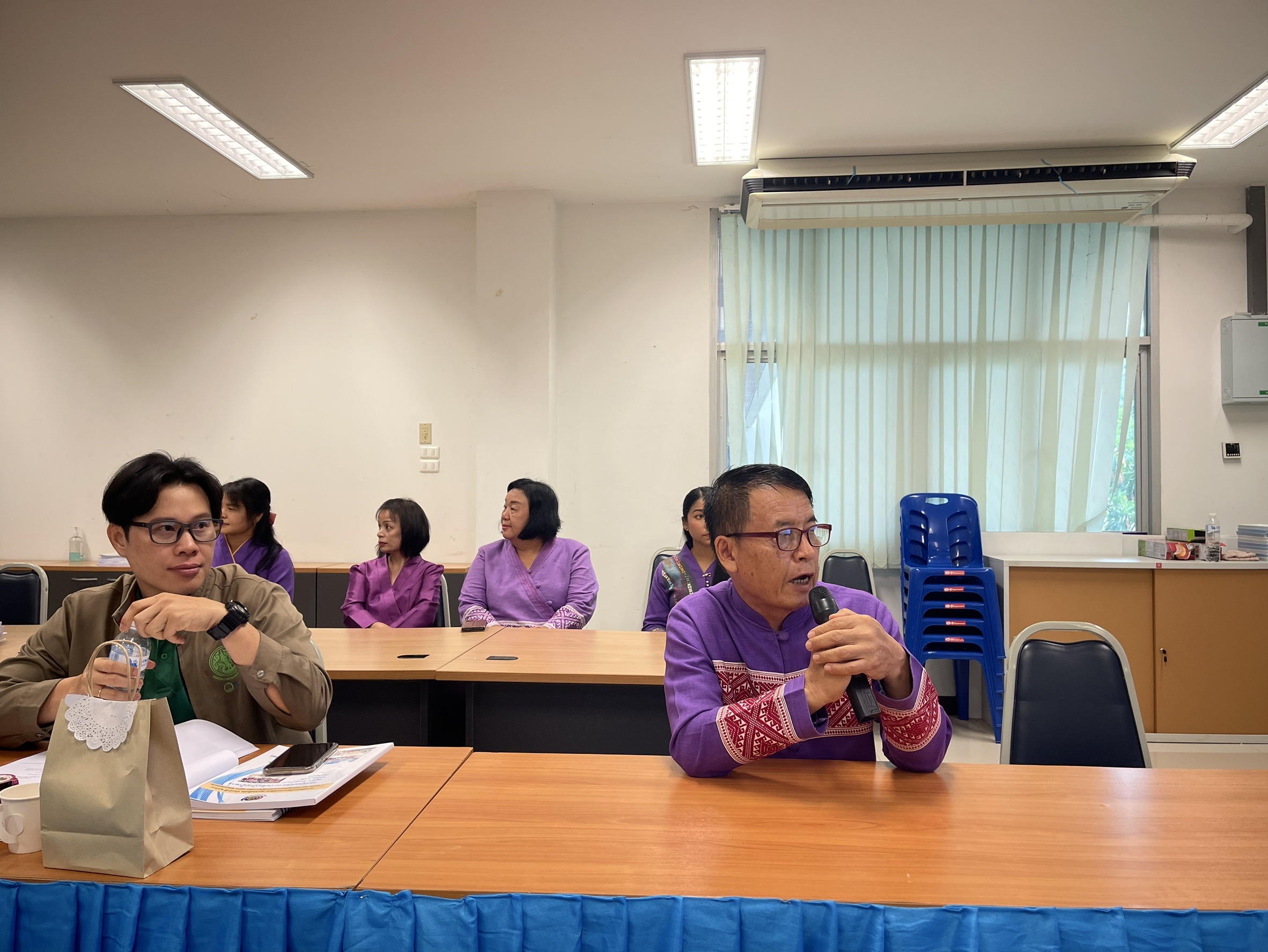 จังหวัดน่าน คัดสรรกิจกรรมพัฒนาชุมชนดีเด่น ระดับจังหวัด ประจำปี 2568 ยกย่องผู้นำต้นแบบและองค์กรพัฒนาหมู่บ้าน