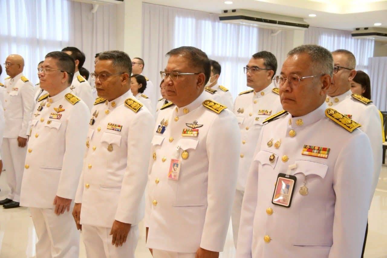 พช.น่าน ร่วมพิธีวางพวงมาลาถวายราชสักการะเนื่องในวันคล้ายวันสวรรคตสมเด็จพระนารายณ์มหาราช