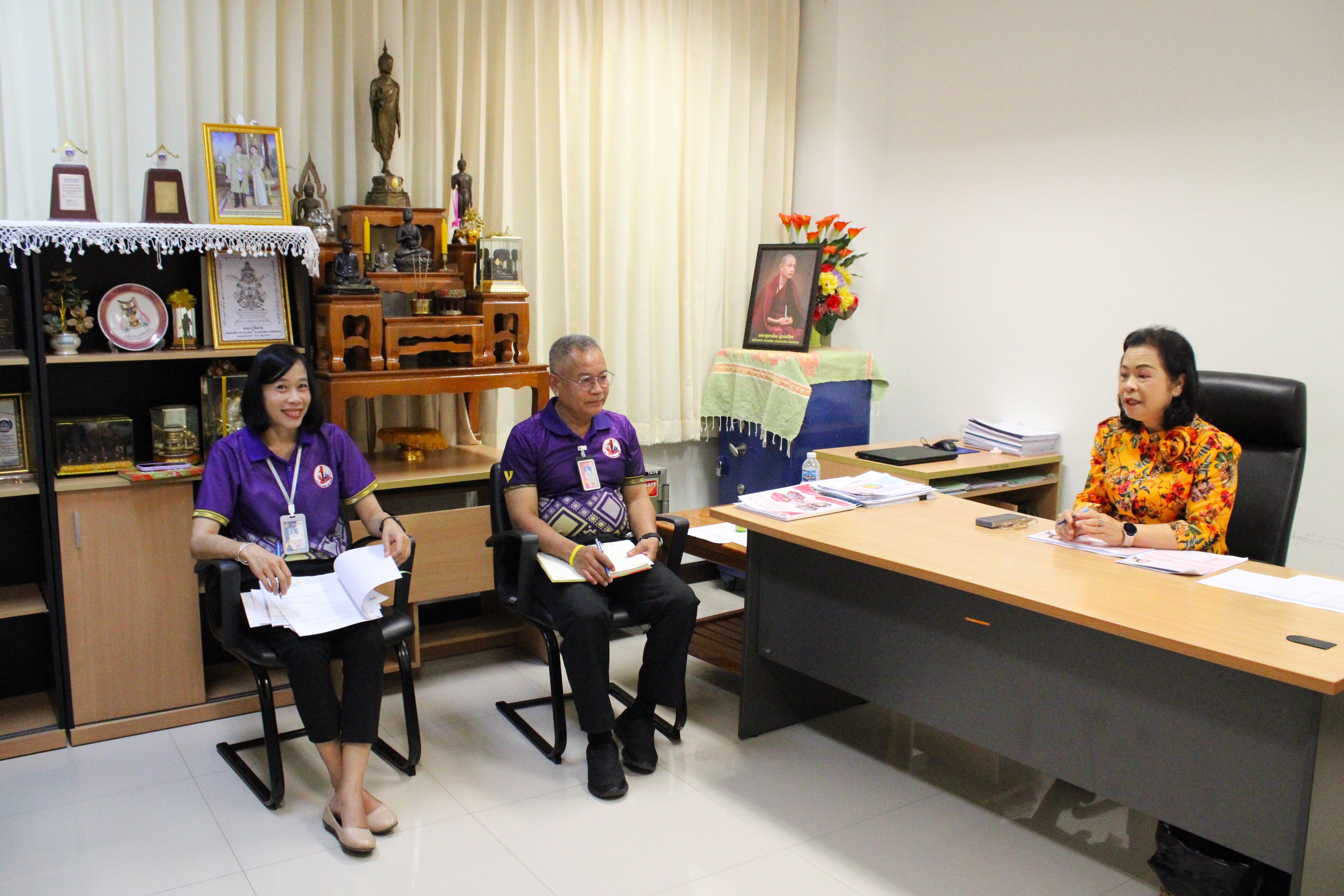 ผู้ตรวจฯกรมการพัฒนาชุมชน ลงพื้นที่สำนักงานพัฒนาชุมชนจังหวัดน่าน ติดตามผลการดำเนินงานตามนโยบายสำคัญของกรมฯ