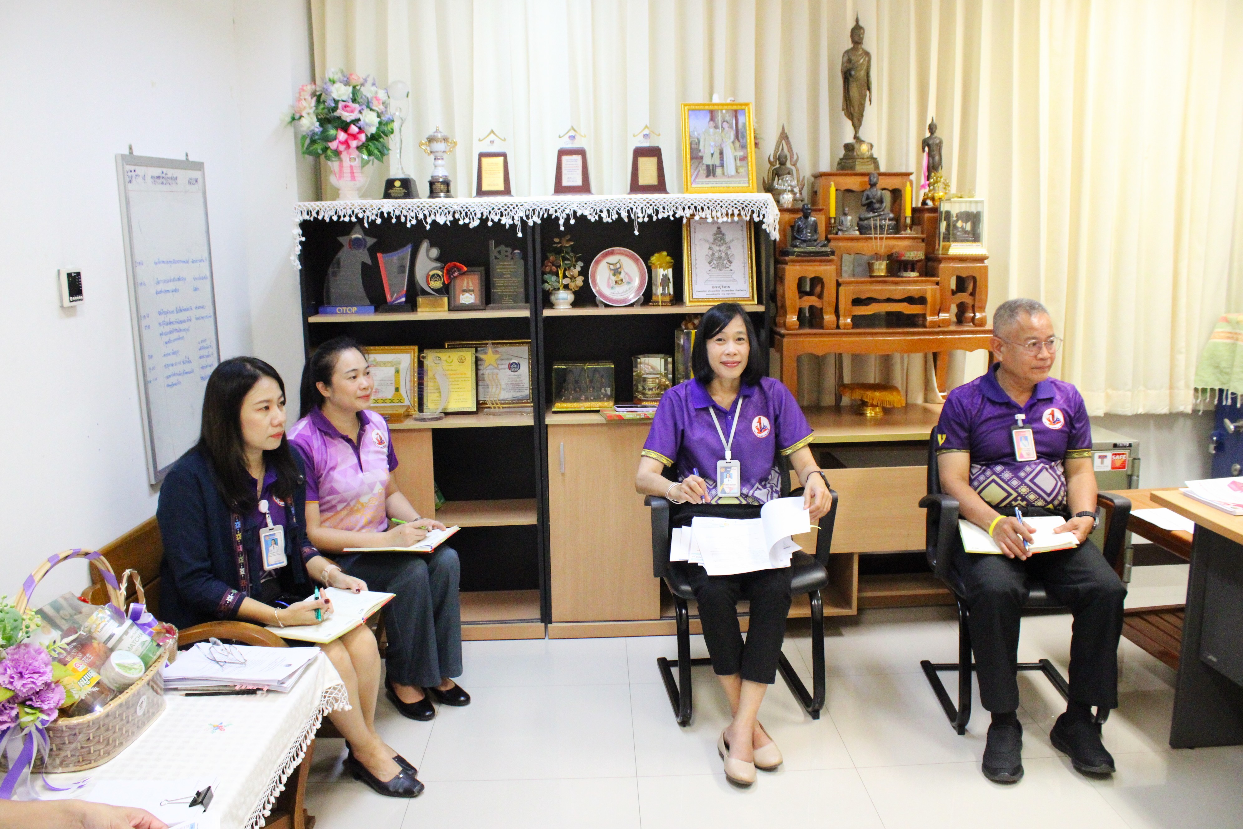 ผู้ตรวจฯกรมการพัฒนาชุมชน ลงพื้นที่สำนักงานพัฒนาชุมชนจังหวัดน่าน ติดตามผลการดำเนินงานตามนโยบายสำคัญของกรมฯ