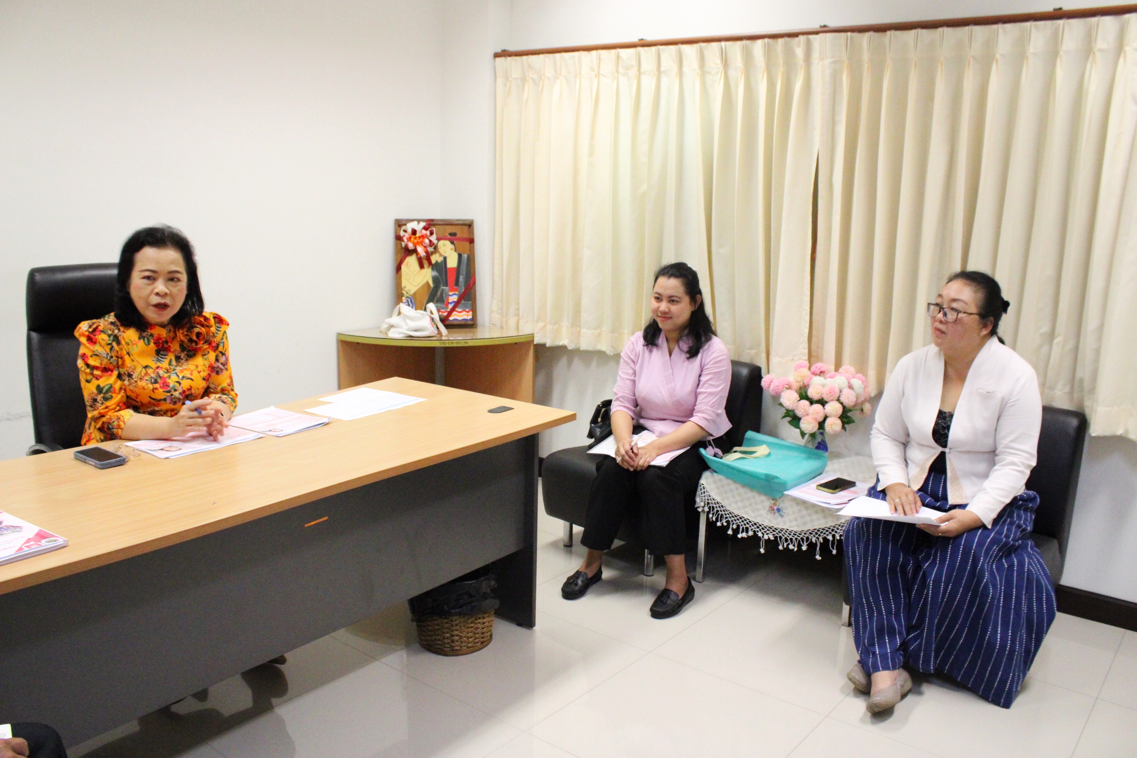 ผู้ตรวจฯกรมการพัฒนาชุมชน ลงพื้นที่สำนักงานพัฒนาชุมชนจังหวัดน่าน ติดตามผลการดำเนินงานตามนโยบายสำคัญของกรมฯ