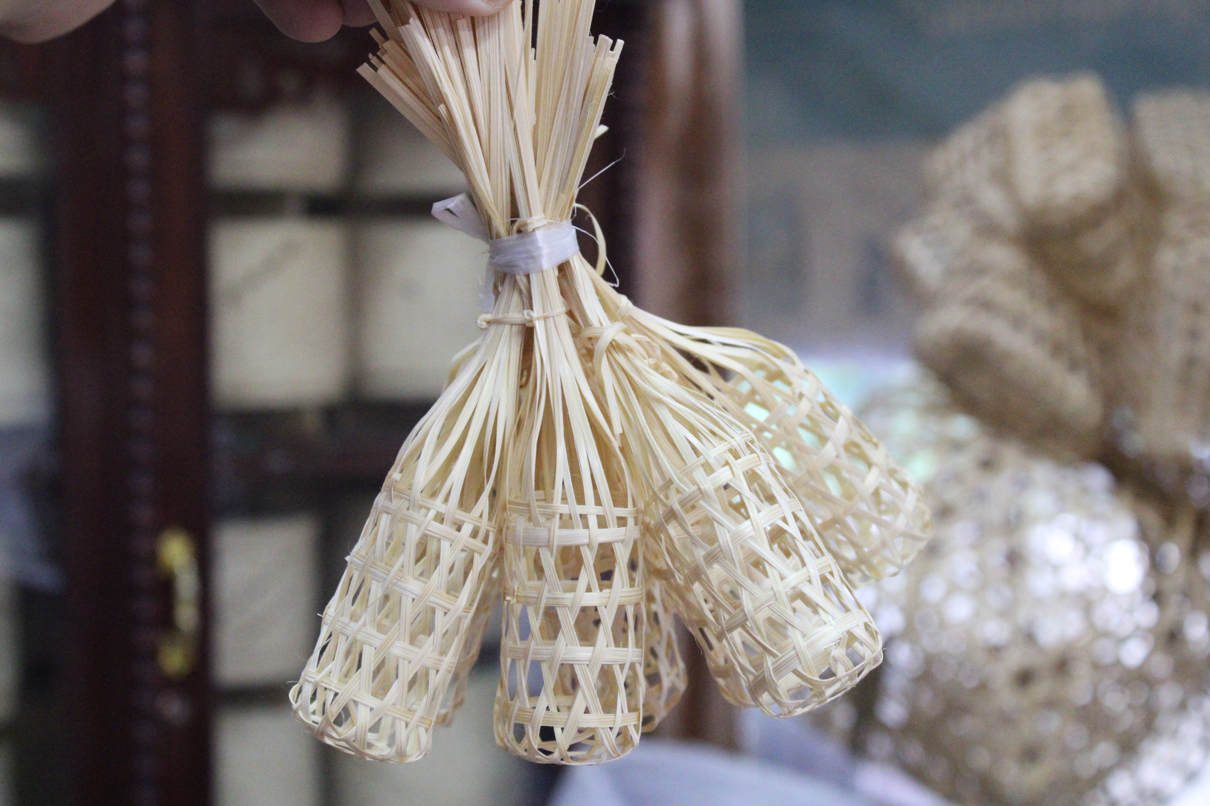 พช.น่าน ลงพื้นที่ติดตามกลุ่มจักสานบ้านปัวชัย ต่อยอดอาชีพ สร้างรายได้ ตามโครงการสารสนเทศตำบลต้นแบบเพื่อพัฒนาคุณภาพชีวิต