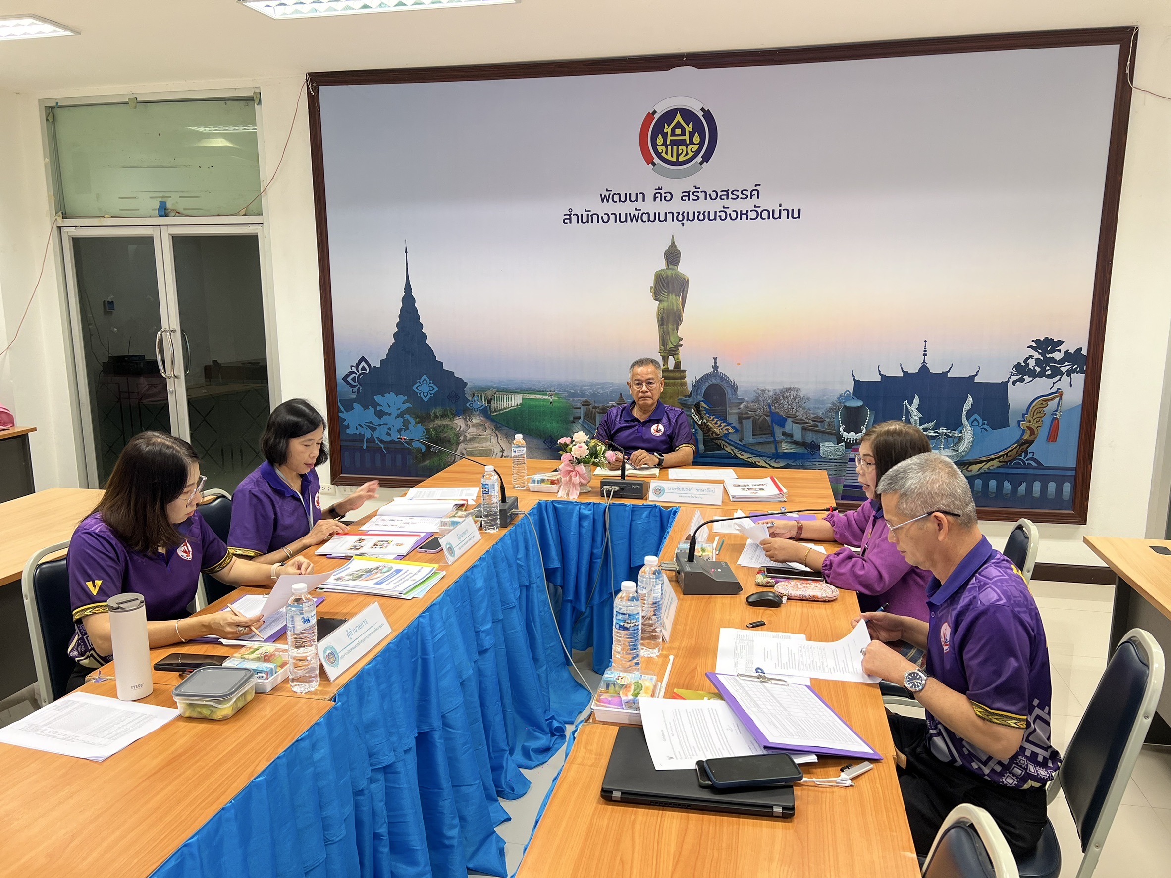 พช.น่าน คัดเลือก “ตลาดนัดคนไทยยิ้มได้ต้นแบบ” ประจำปี 2568 ส่งเสริมตลาดที่มีการบริหารจัดการที่ดี