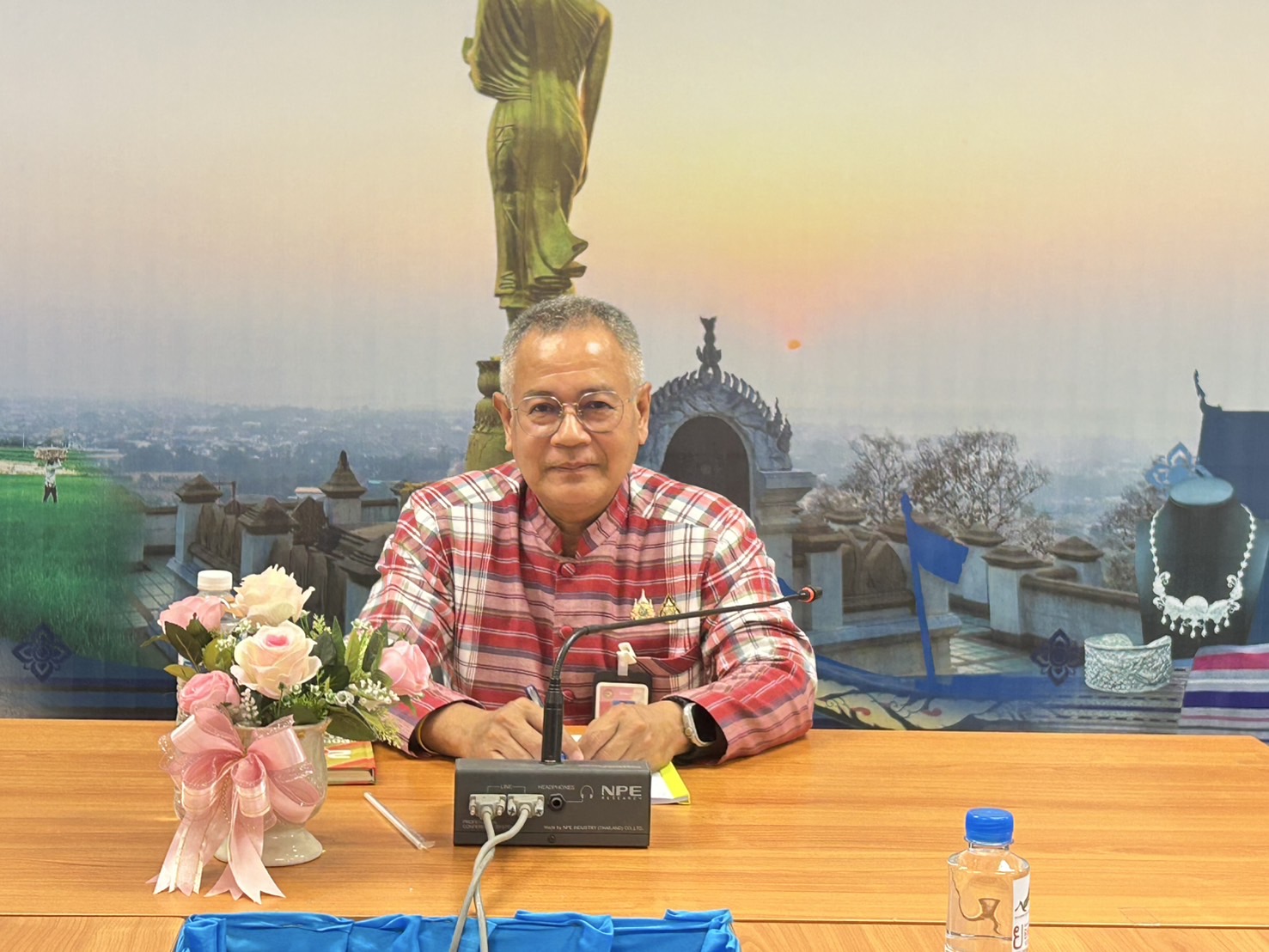 พช.น่าน ประชุมคณะทำงานพิจารณาข้อตกลงการปฏิบัติราชการและตัวชี้วัดการประเมินผลการปฏิบัติราชการ