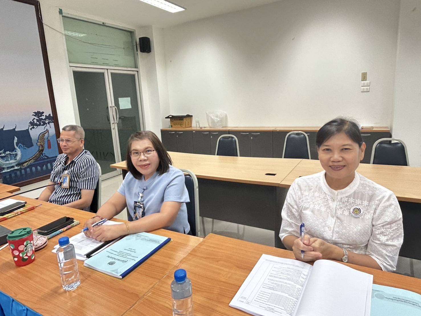 พช.น่าน ประชุมคณะทำงานพิจารณาข้อตกลงการปฏิบัติราชการและตัวชี้วัดการประเมินผลการปฏิบัติราชการ