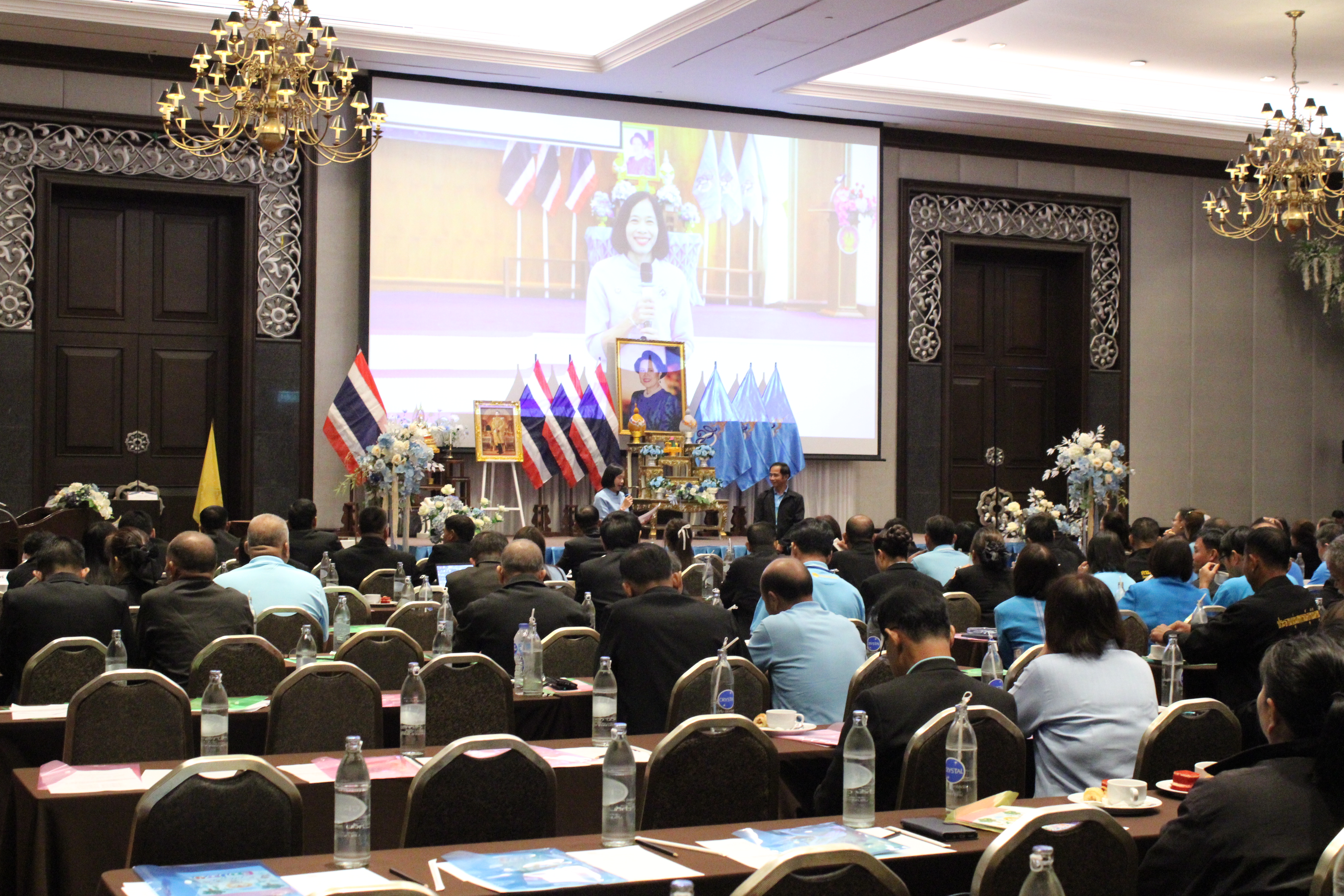 จังหวัดน่าน เตรียมความพร้อมรับพระราชทานเงินขวัญถุงกองทุนแม่ของแผ่นดิน “ก้าวสู่ทศวรรษที่ 3 อ้อมกอดของแม่” ประจำปี 2568