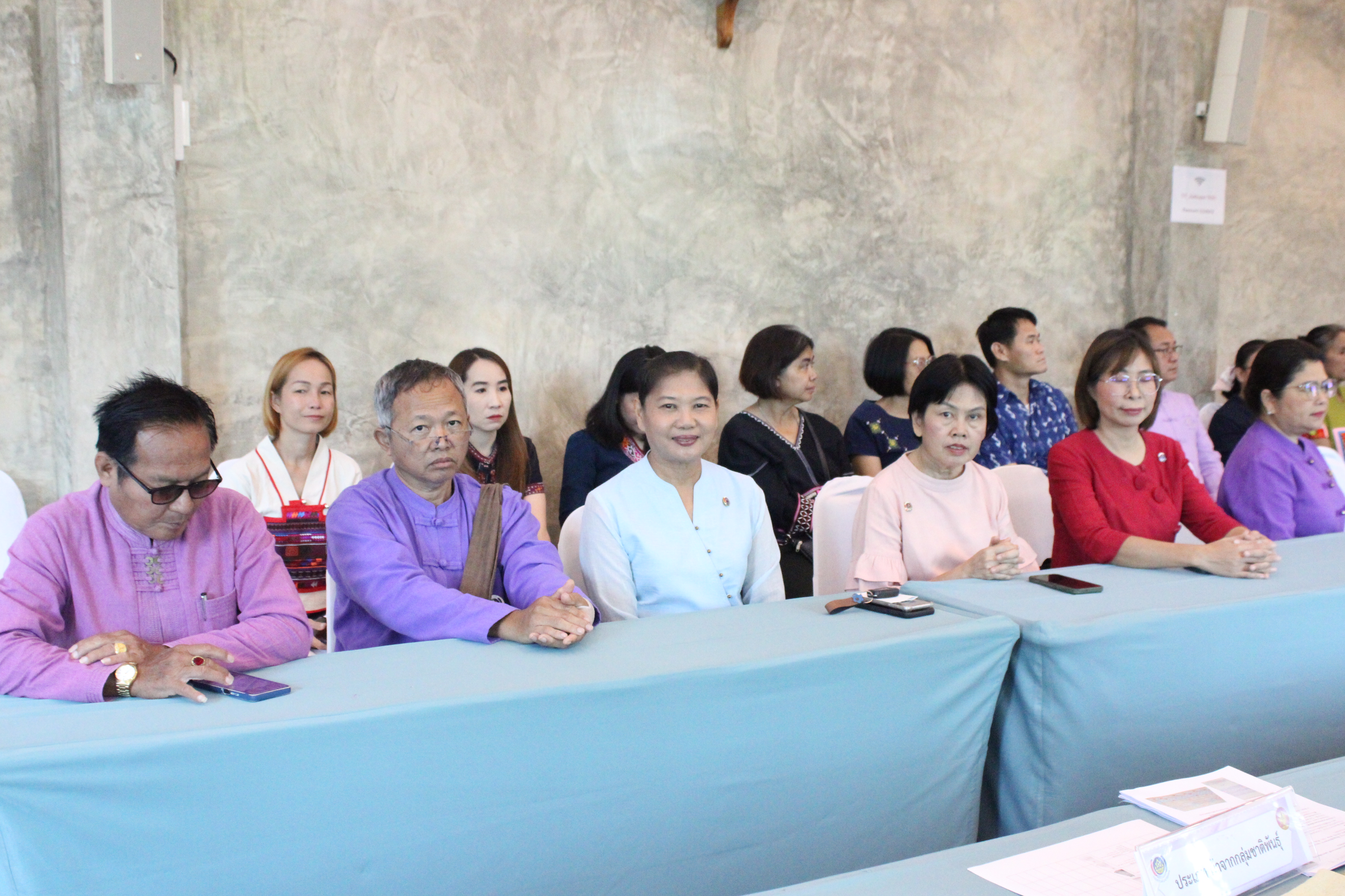 จังหวัดน่าน จัดกิจกรรมประกวดผ้าลายพระราชทาน “ผ้าลายศิริราชพัสตราภรณ์” และงานหัตถกรรมระดับจังหวัด ประจำปี 2568